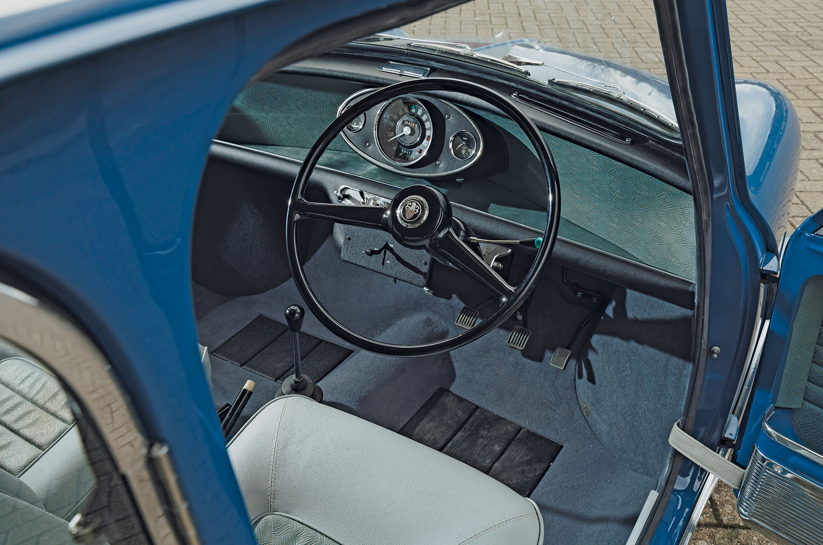 Classic & Sports Car – Greatest movie cars: a celebration of classics on camera