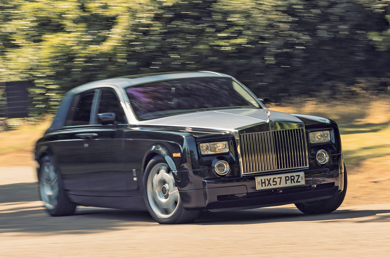 Classic & Sports Car – Rolls-Royce Phantom: 100 years at the top