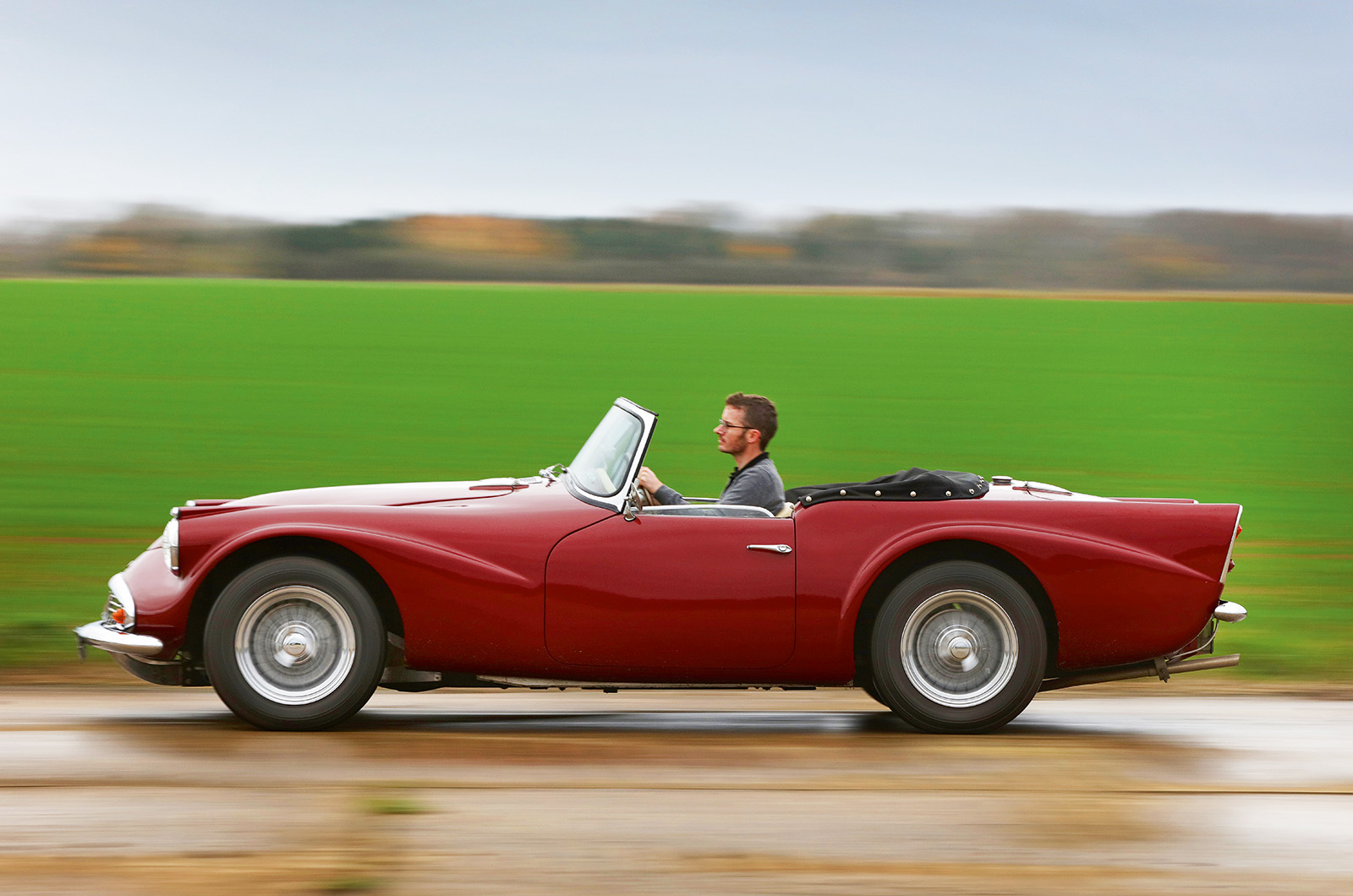 Classic & Sports Car – Daimler SP250 ‘Dart’: Edward Turner’s great ‘eight’