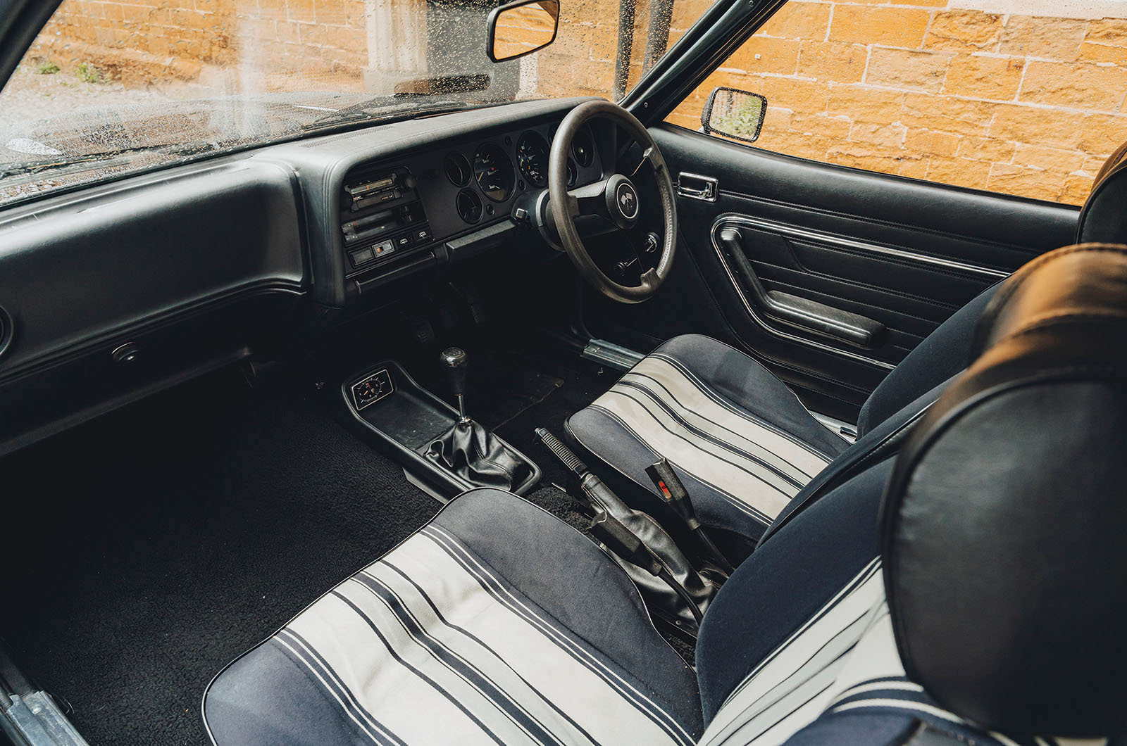 Classic & Sports Car – Ford Capri II vs Toyota Celica vs Vauxhall Firenza: style on a budget