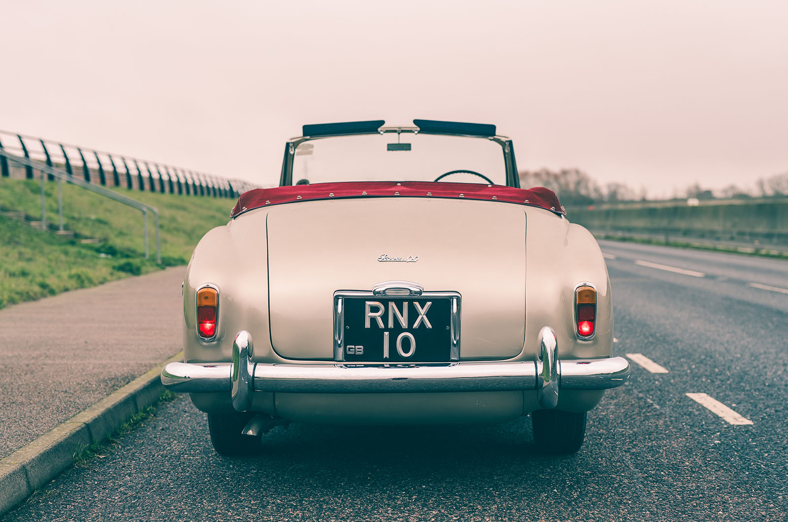 Classic & Sports Car – Rover 90: Pinin Farina and Mulliner’s unique cabriolet