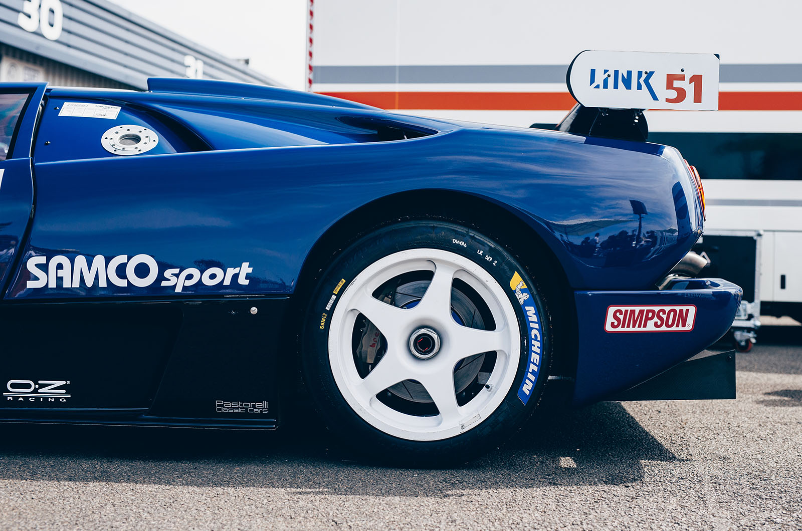 Classic & Sports Car – Inside Supercar Driver’s Secret Meet: undercover millionaire