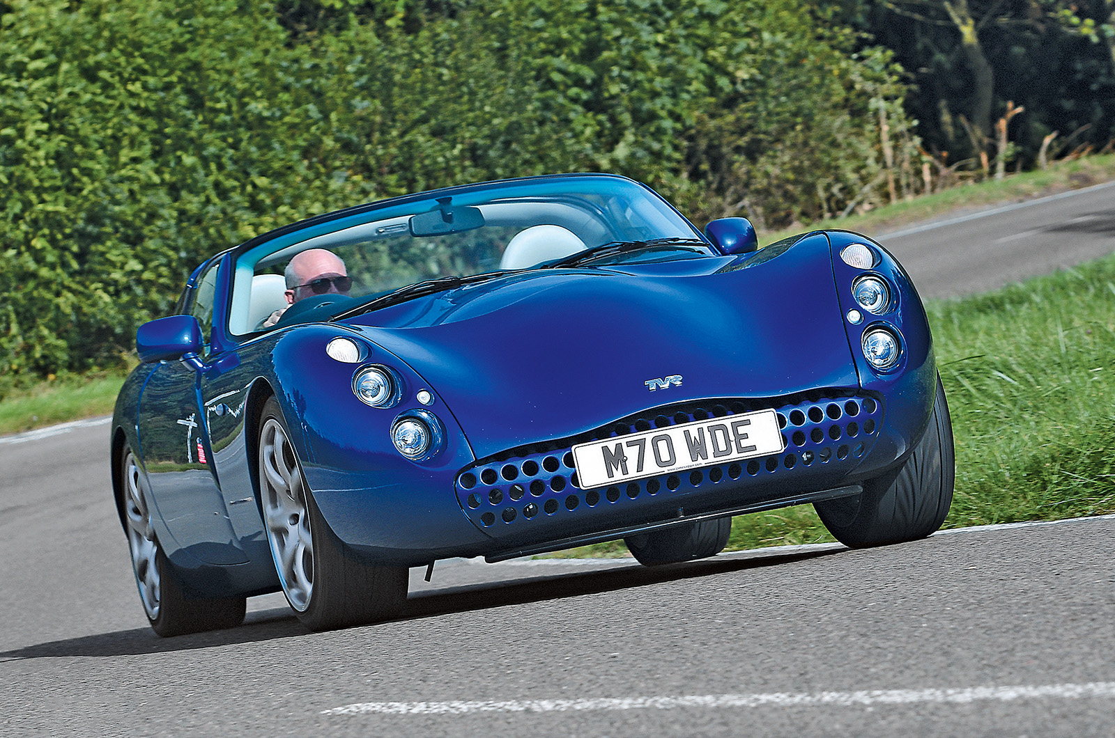 Classic & Sports Car – Buyer’s guide: Morgan Aero 8