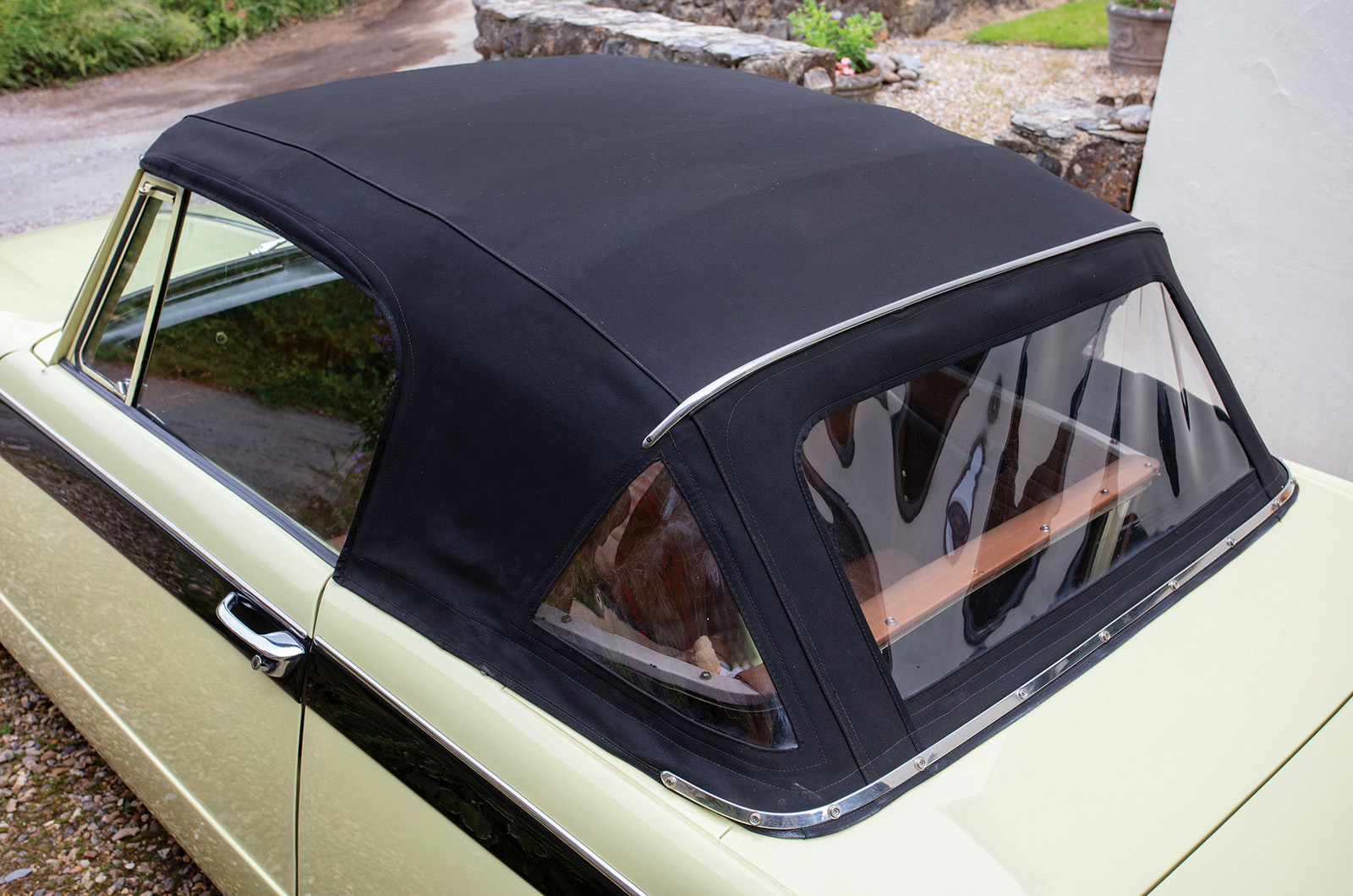 Classic & Sports Car – Buyer’s guide: Triumph Herald