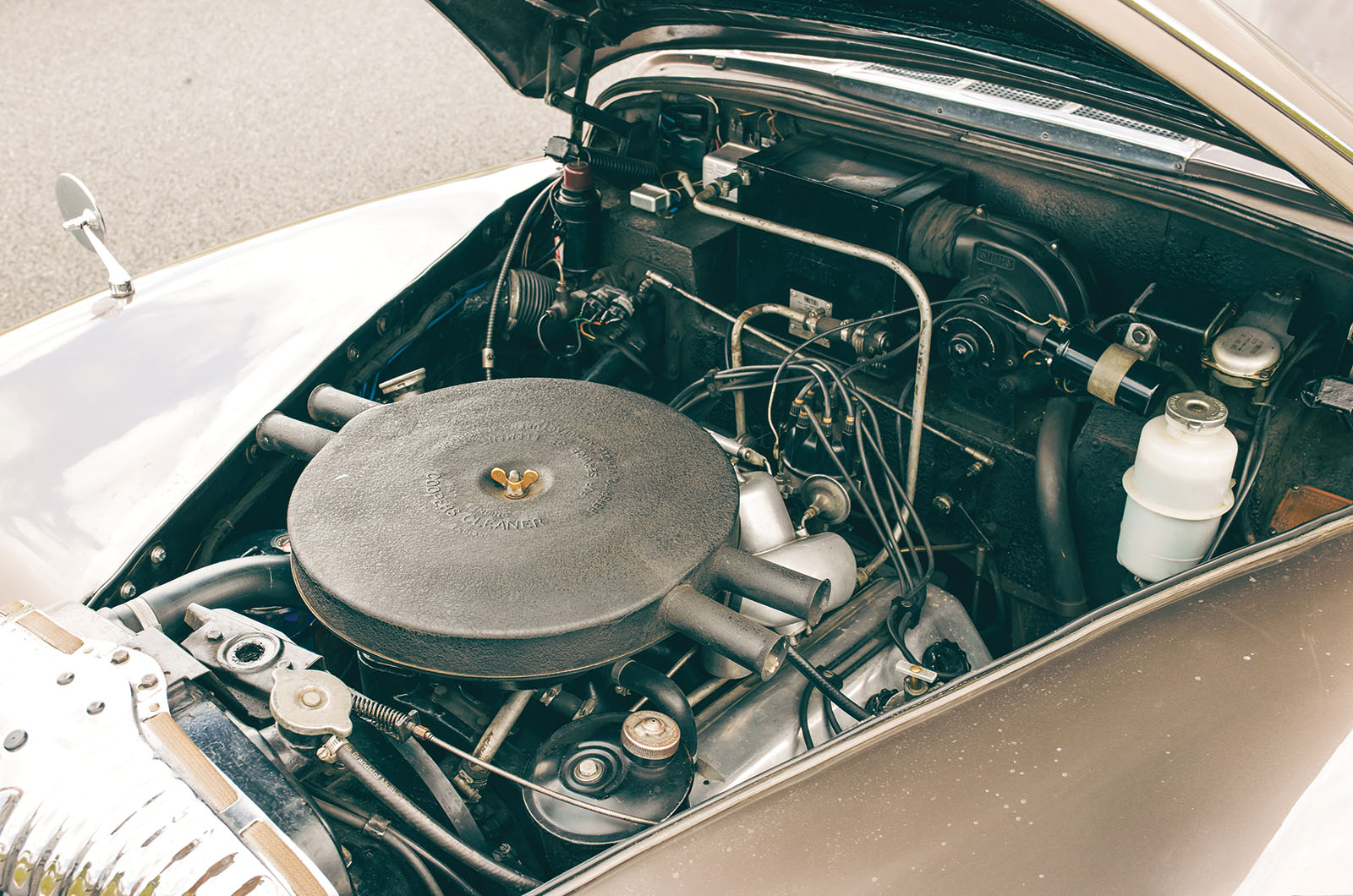 Classic & Sports Car – Best of British V8s: a royal rumble