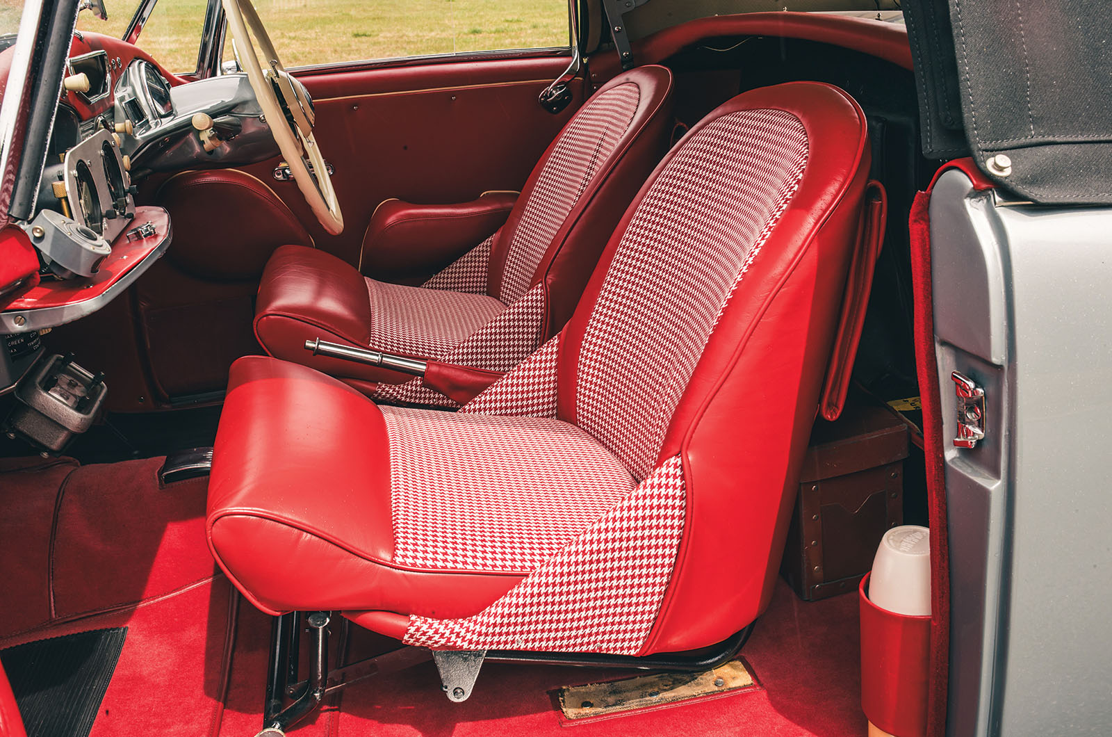 Classic & Sports Car – Sunbeam-Talbots: enthusiasts rally round