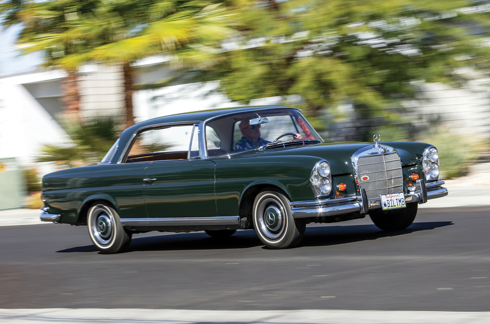 Classic & Sports Car – Buick Riviera vs Mercedes-Benz 250SE Coupé: cut to shape