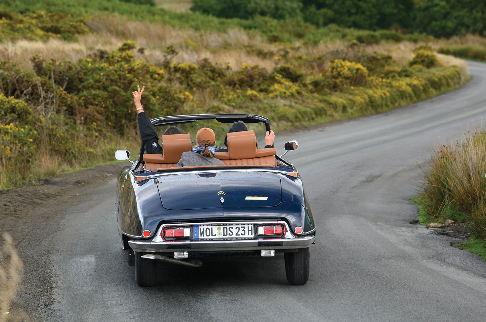 Classic & Sports Car – Concours classics in Wales: glamour on the go
