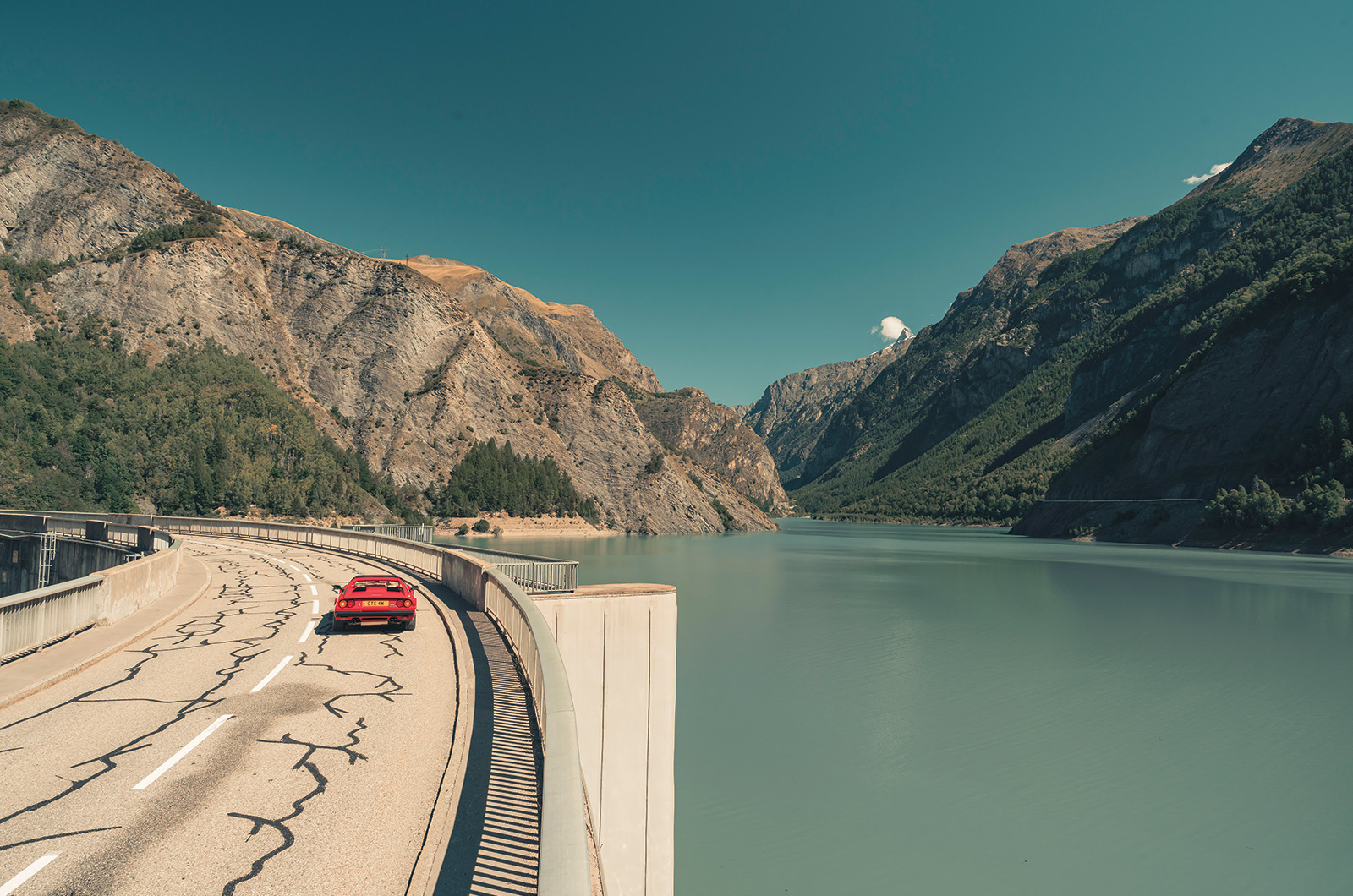 Classic & Sports Car – Ferrari 308GTS: king of the mountains