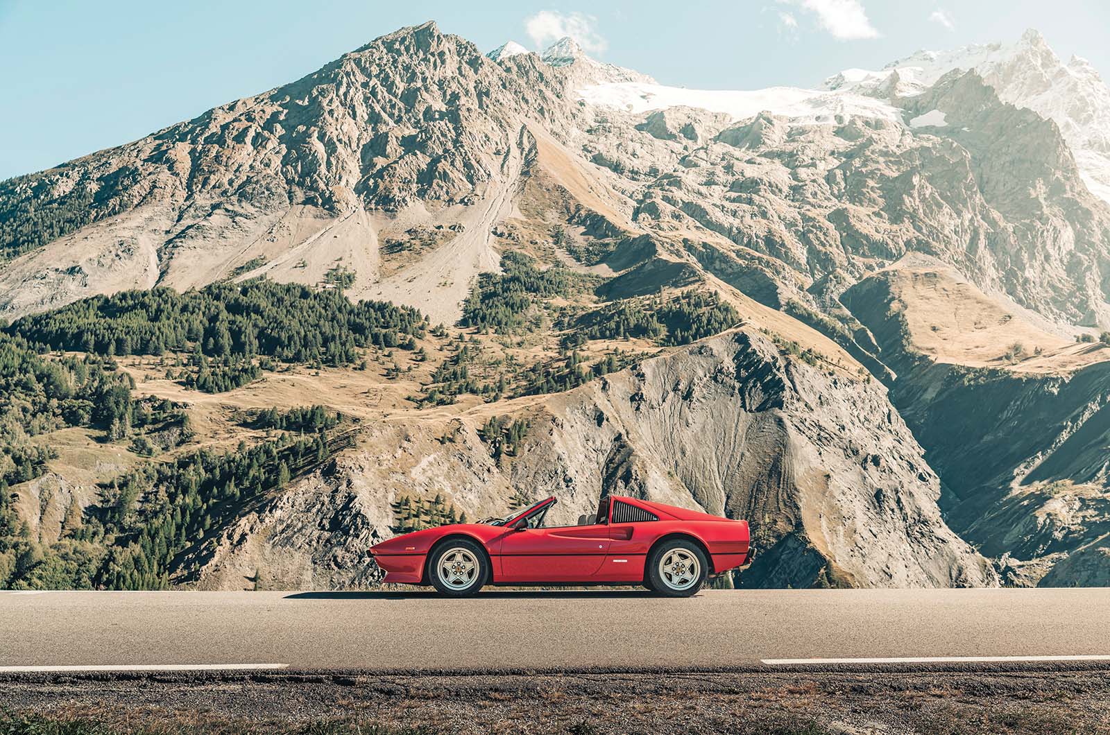 Classic & Sports Car – Ferrari 308GTS: king of the mountains