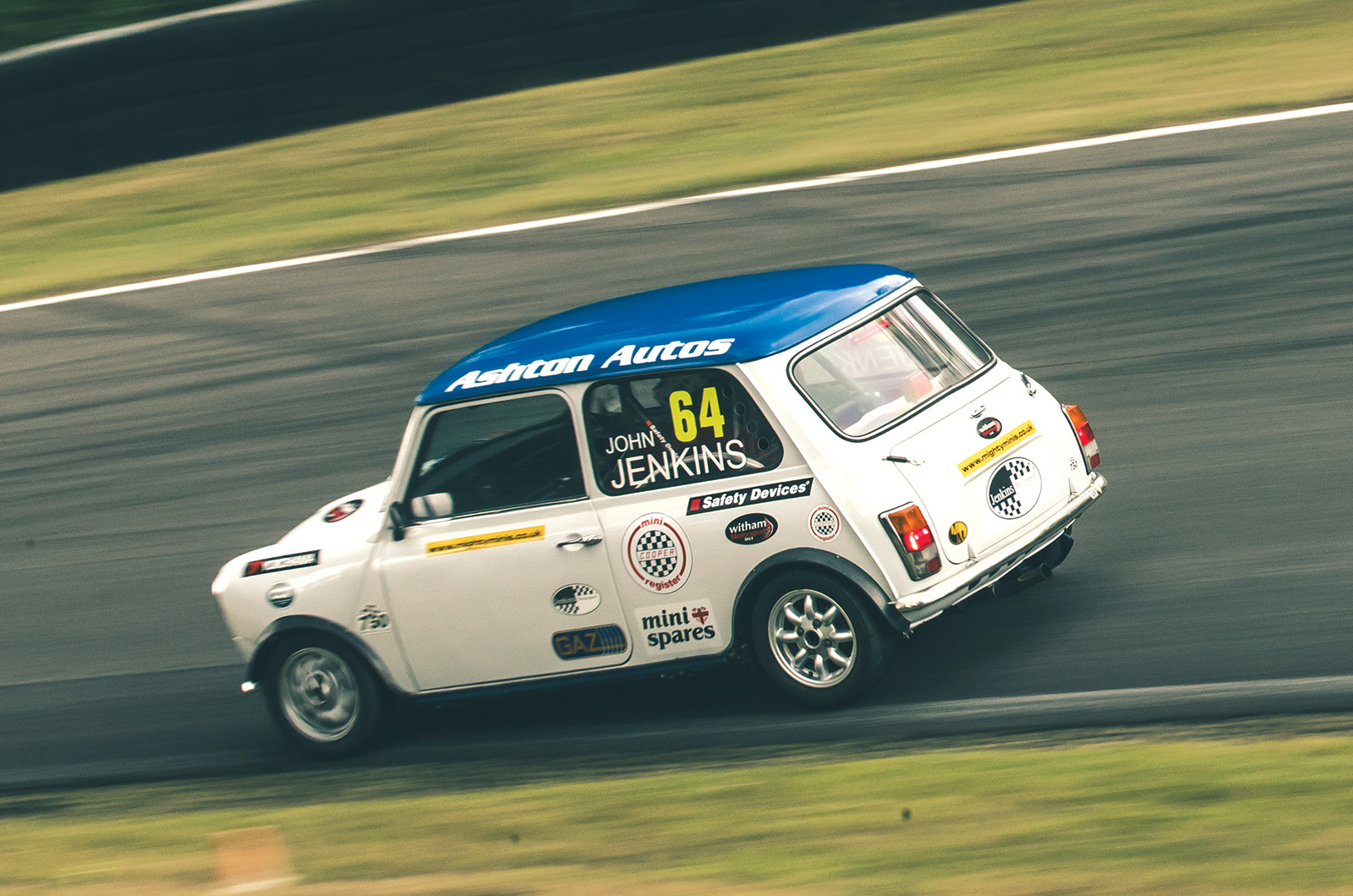 Classic & Sports Car – Mighty Minis: historic racing on a budget