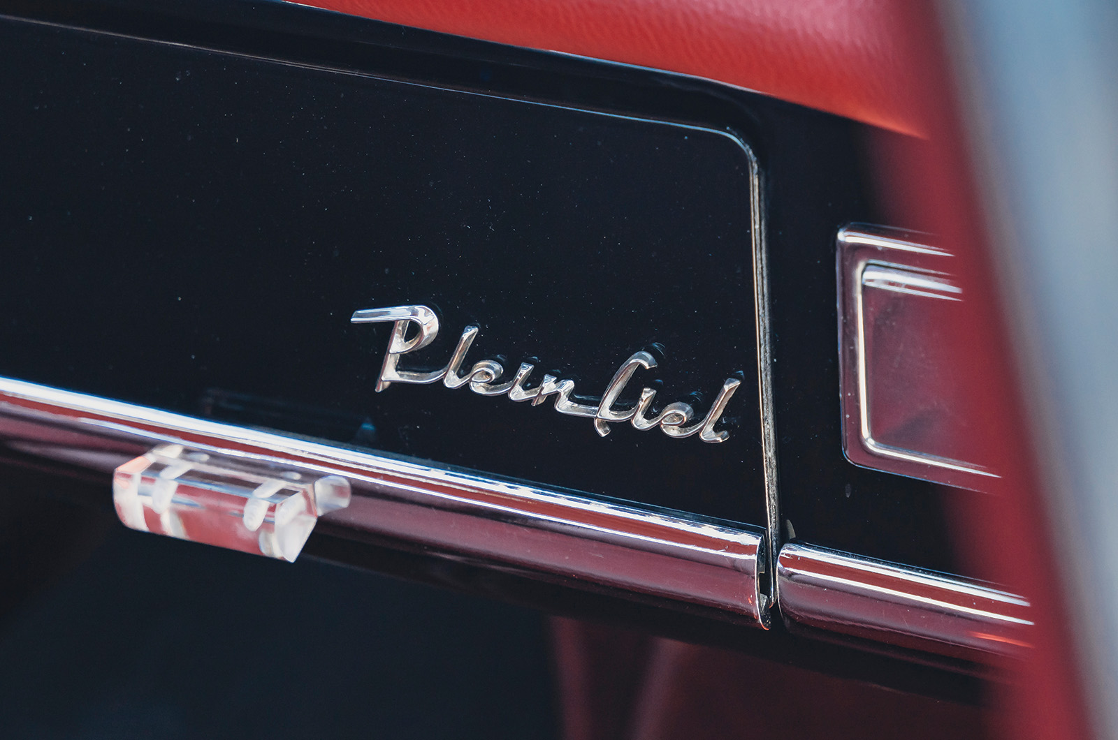 Classic & Sports Car – Simca Aronde Plein Ciel: the sky is the limit