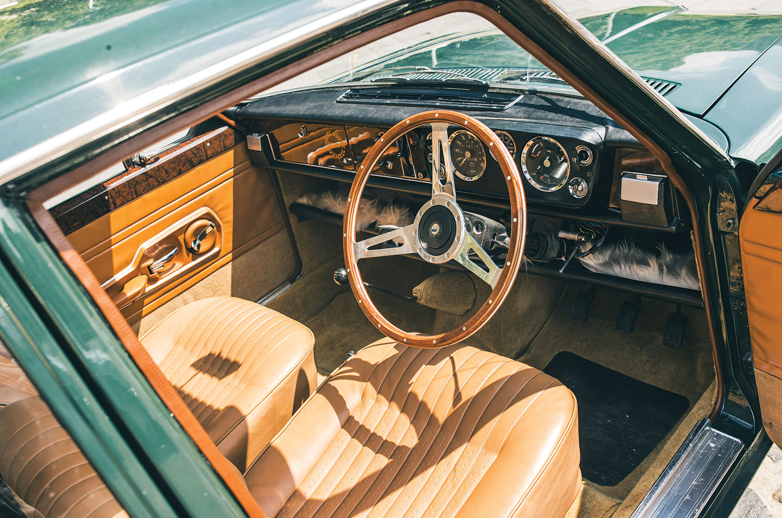 Classic & Sports Car – Triumph 1300, 1500, Toledo and Dolomite Sprint: saloon selectives