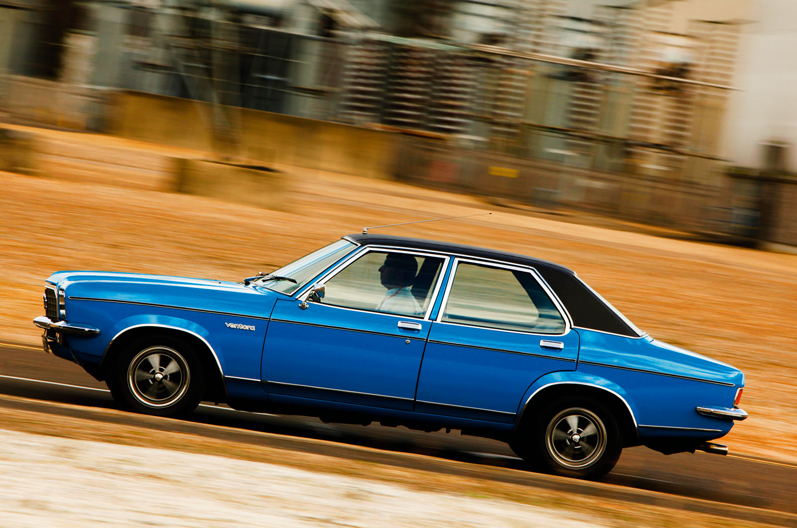 Classic & Sports Car – Ford, Triumph, Volvo, Rover, Audi, Datsun, Wolseley and Vauxhall: barge poll