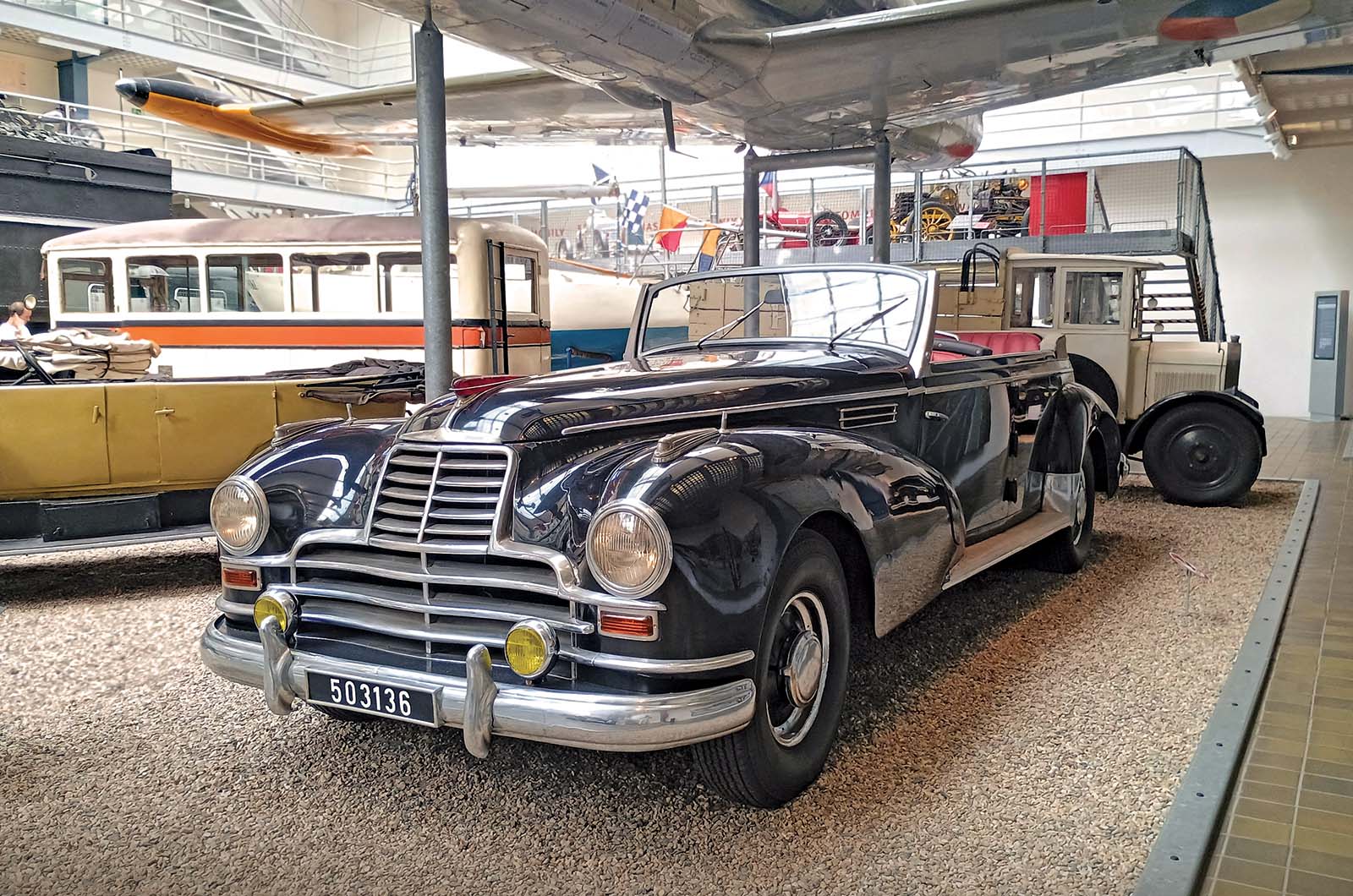 Classic & Sports Car – Classic shrine: National Technical Museum