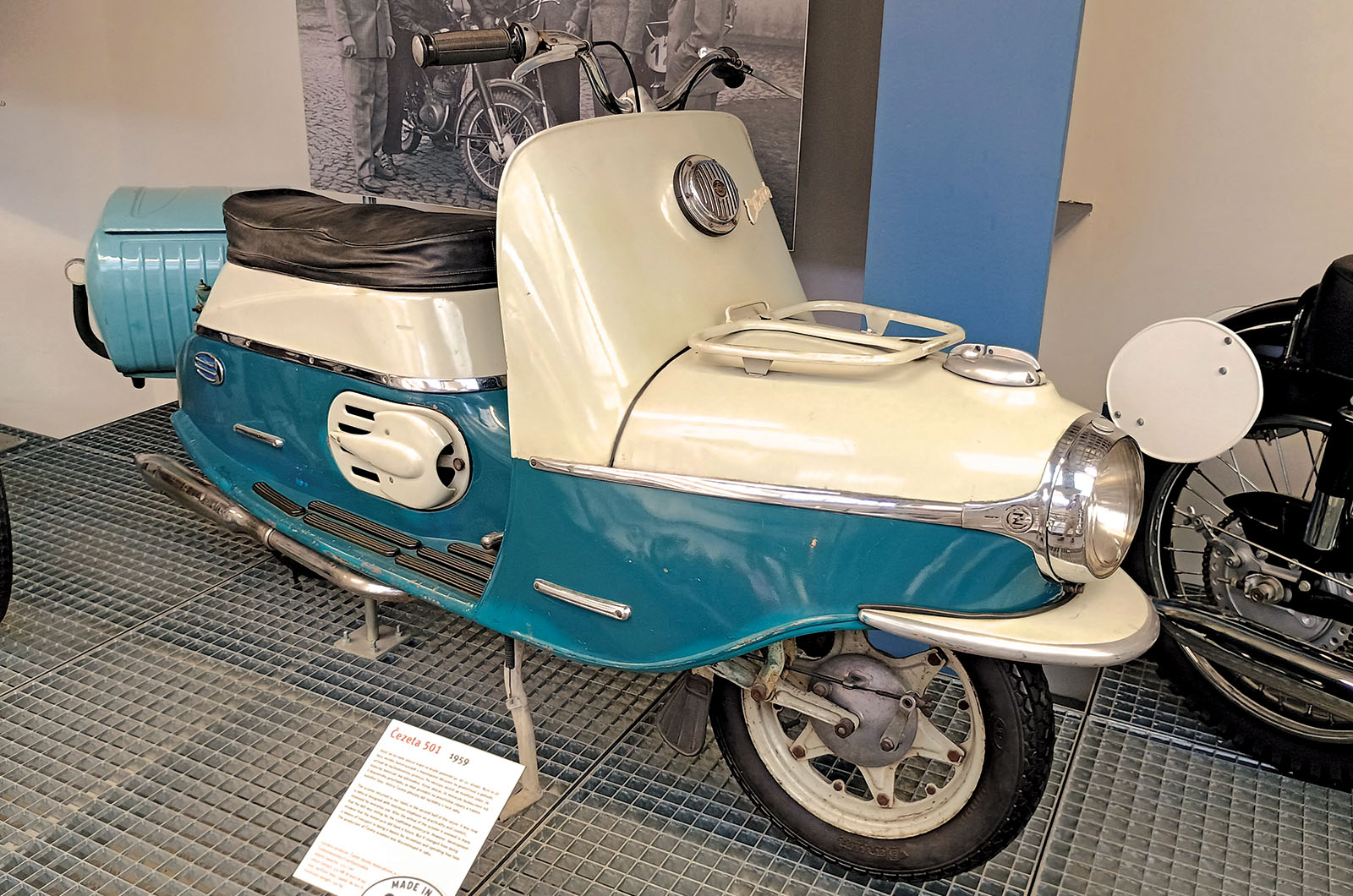 Classic & Sports Car – Classic shrine: National Technical Museum