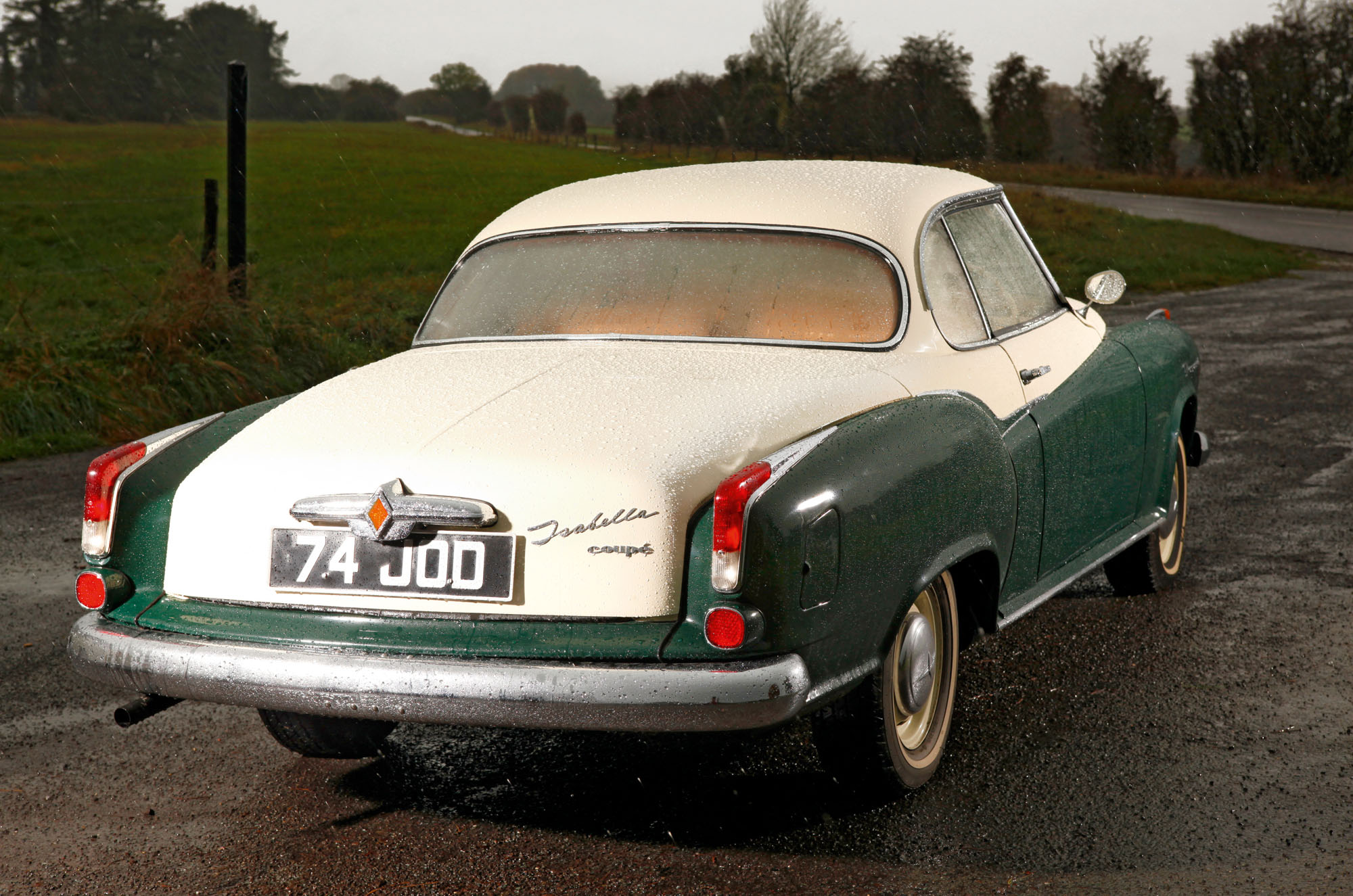 Classic & Sports Car – Borgward Isabella: Munich values, brewed in Bremen