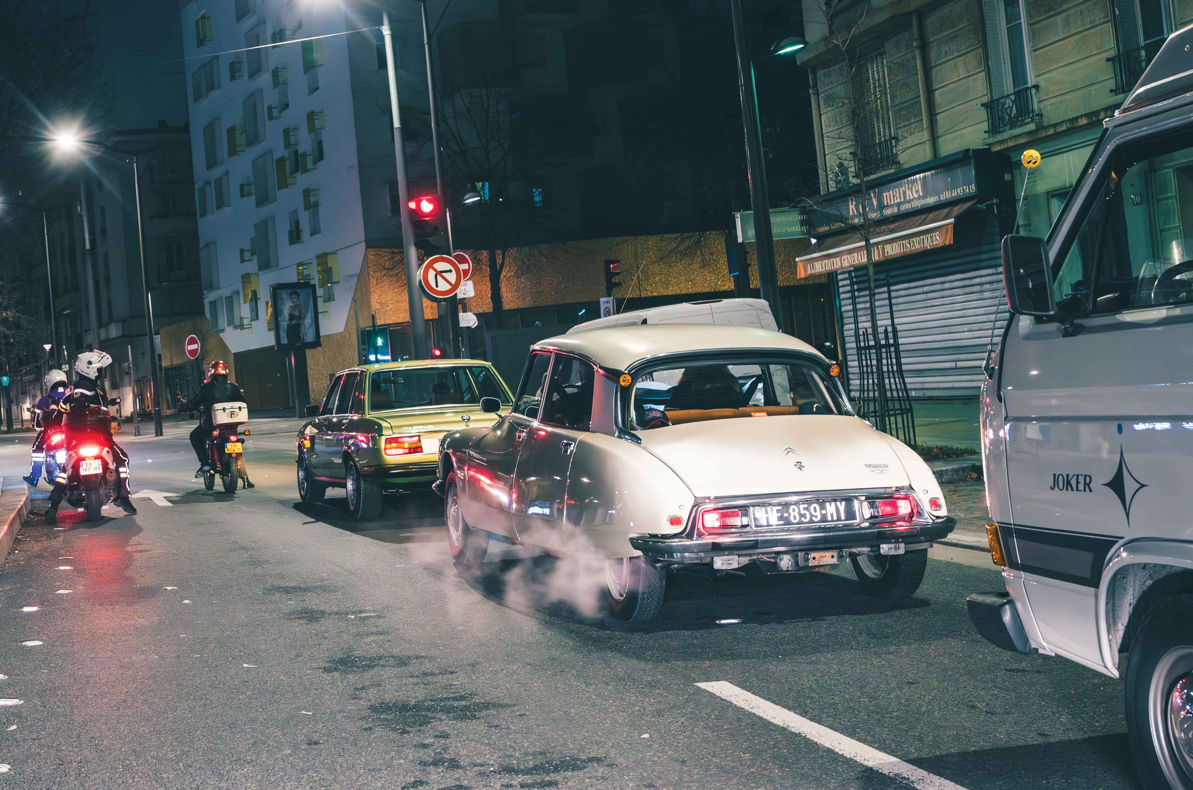 Classic & Sports Car – Classic cars in Paris: a dawn raid across the French capital