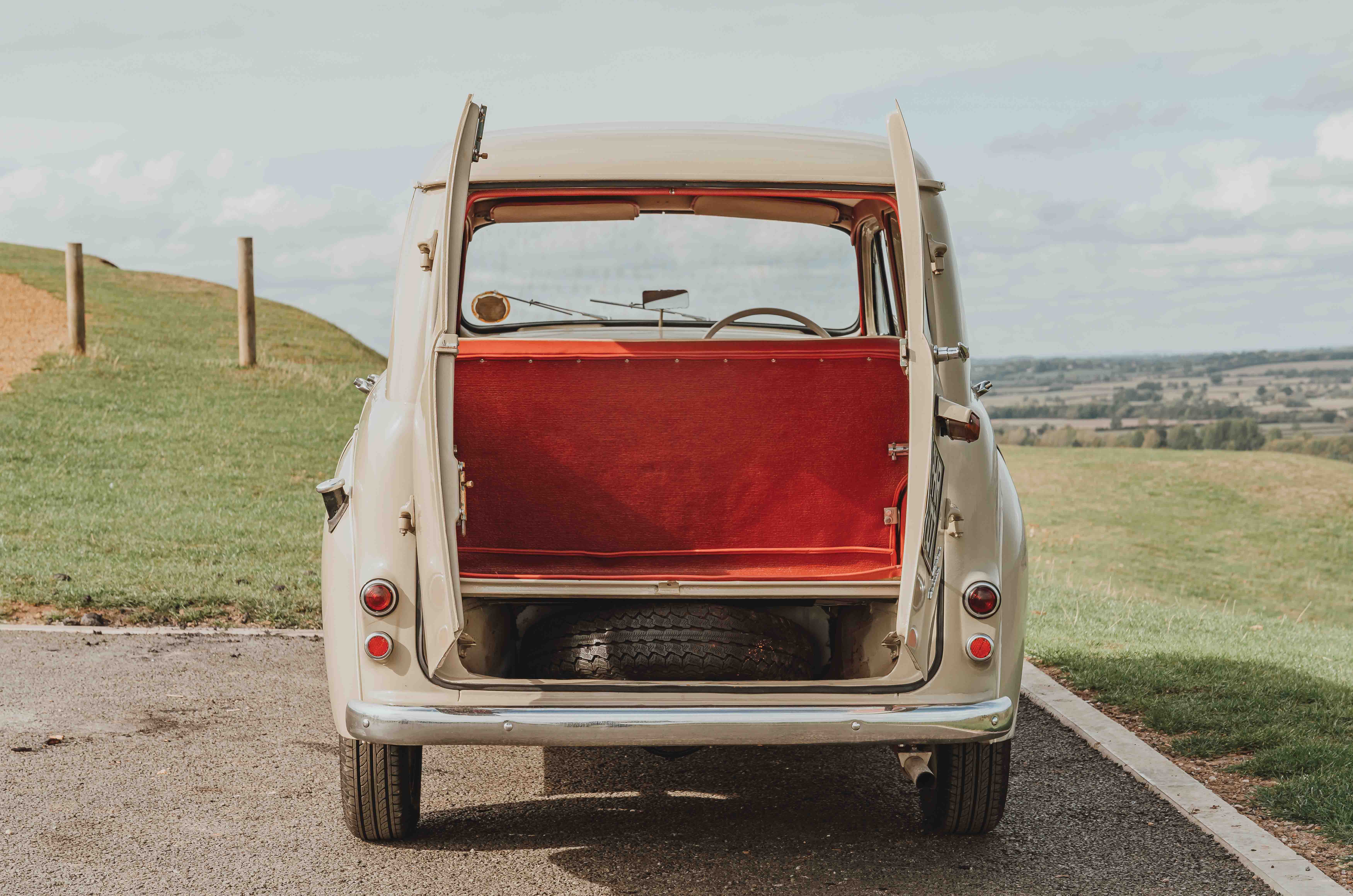 Classic & Sports Car – Ford Escort vs Standard 10 vs Hillman Husky: little boxes