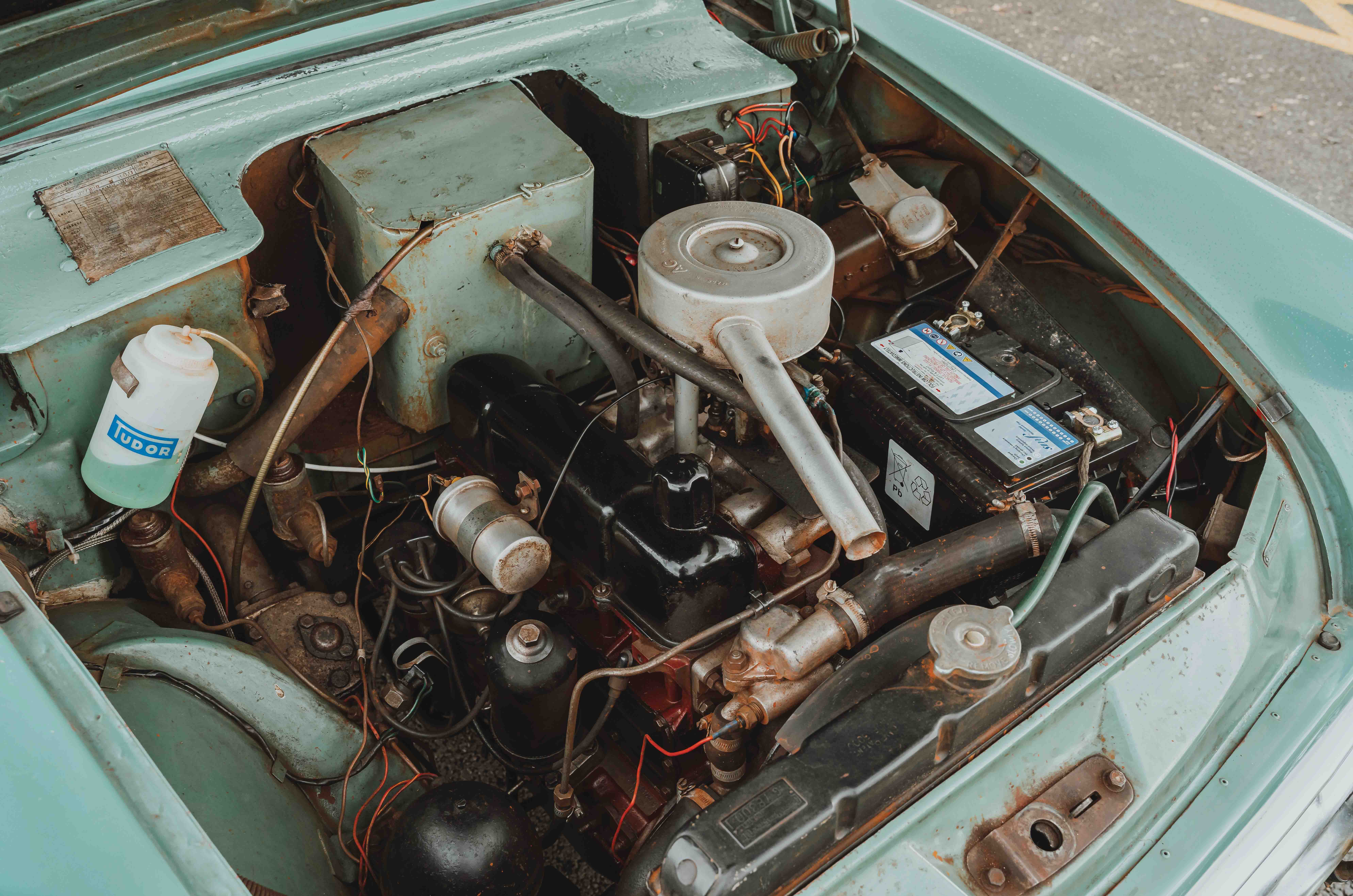 Classic & Sports Car – Ford Escort vs Standard 10 vs Hillman Husky: little boxes