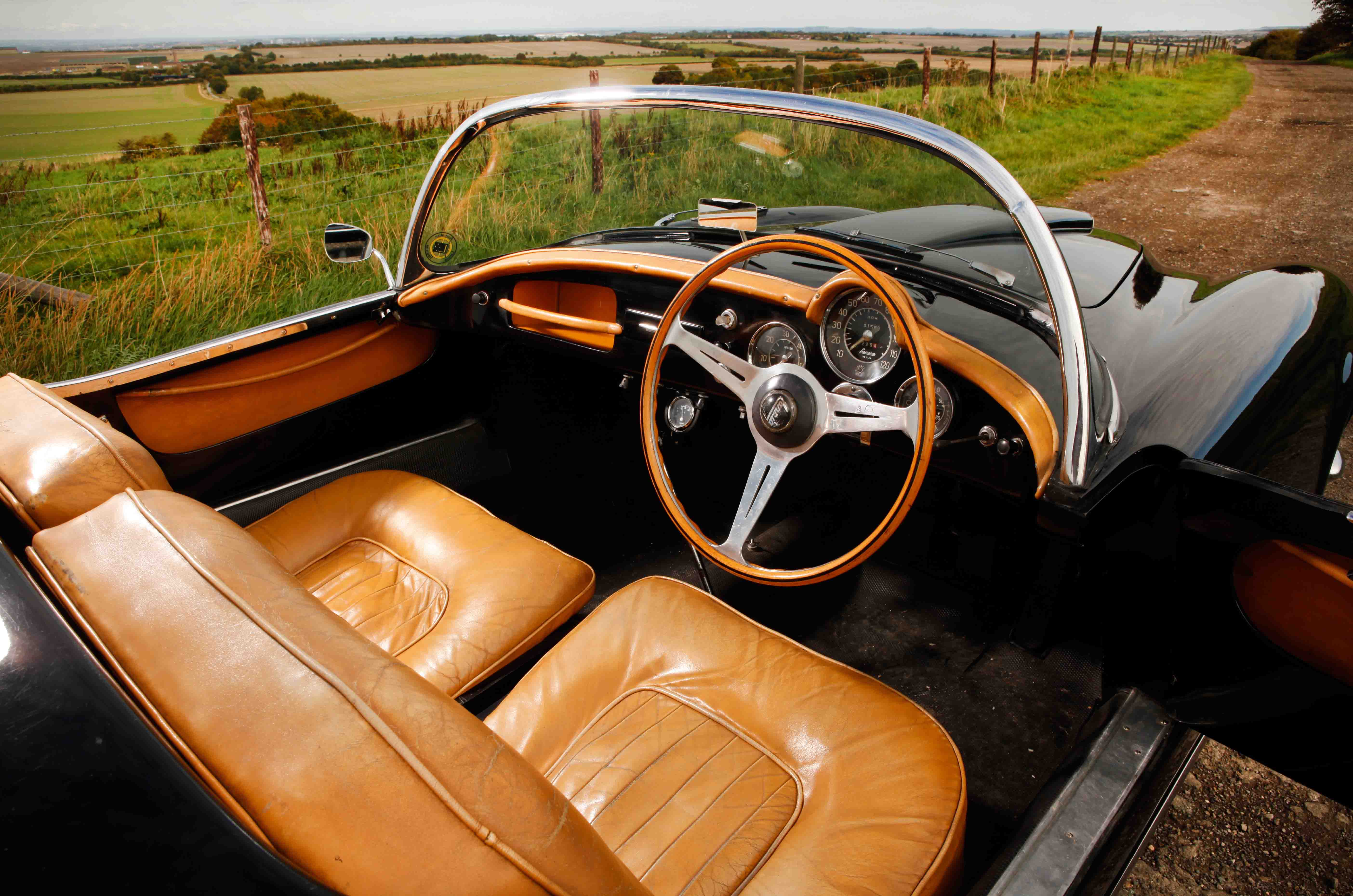 Classic & Sports Car – Lancia Aurelia drop-tops: three steps to heaven