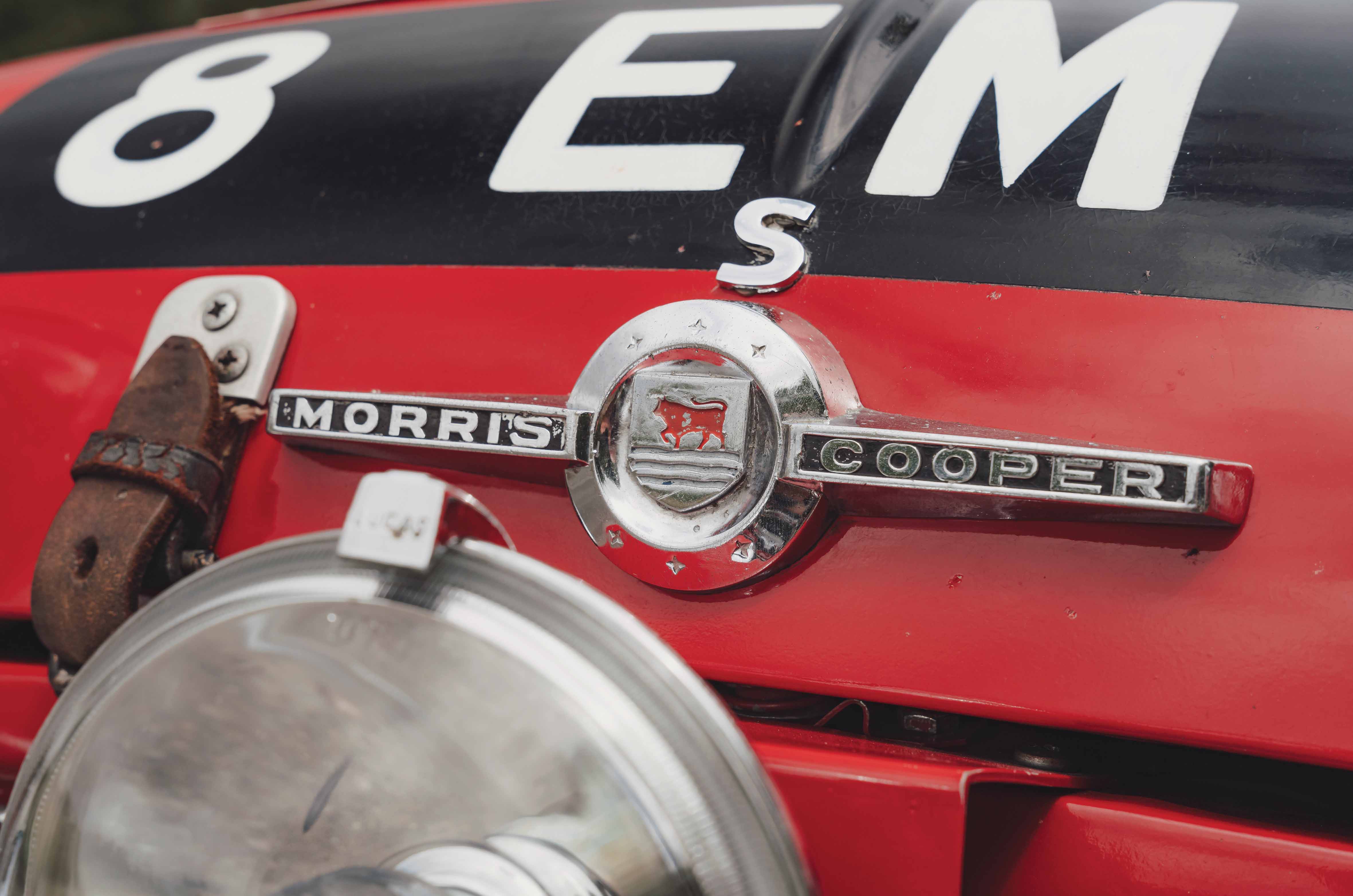 Classic & Sports Car – Mini Cooper ‘S’: small soldier