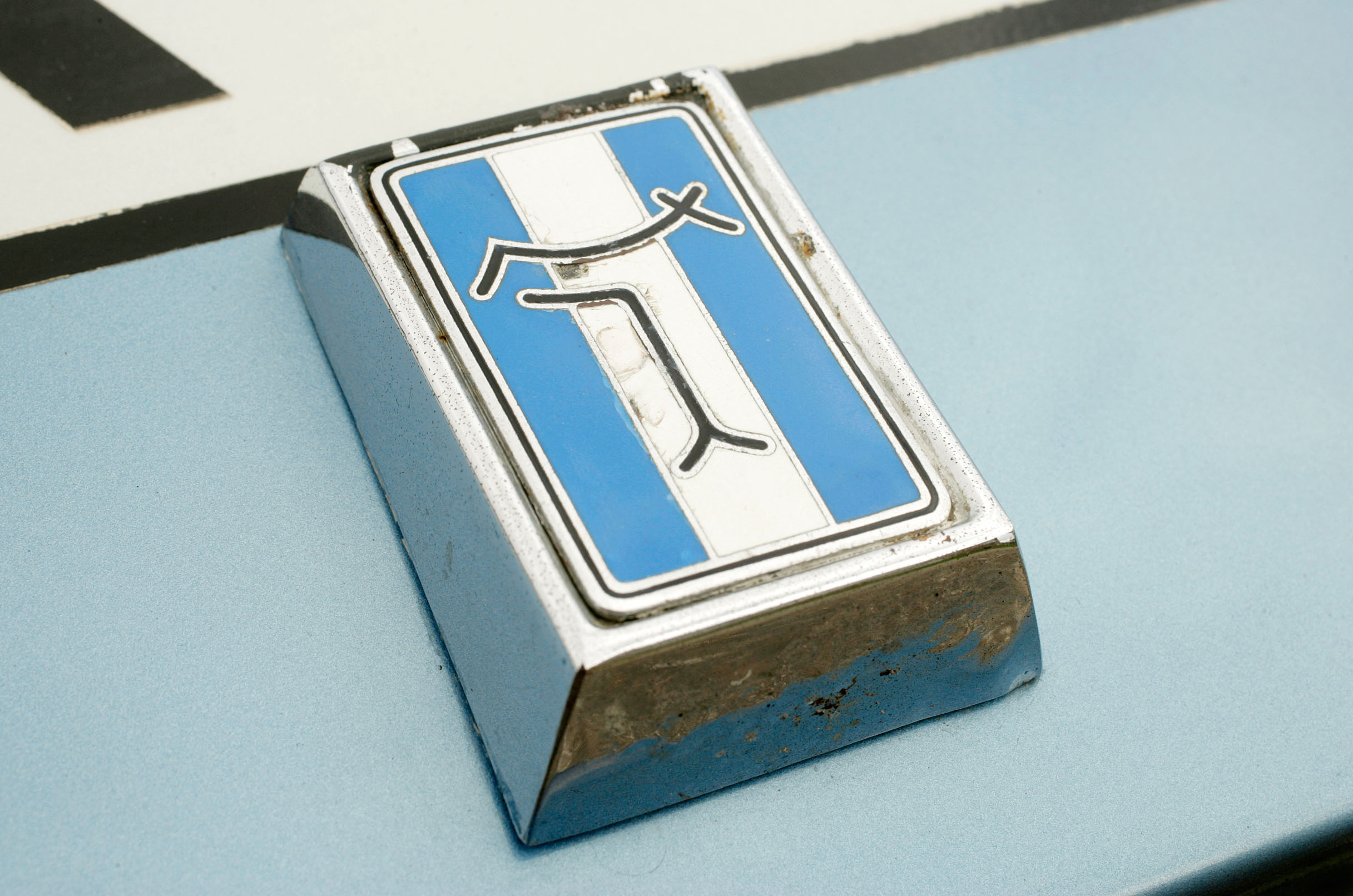 Classic & Sports Car – Maserati Bora vs De Tomaso Pantera GTS: wild at heart