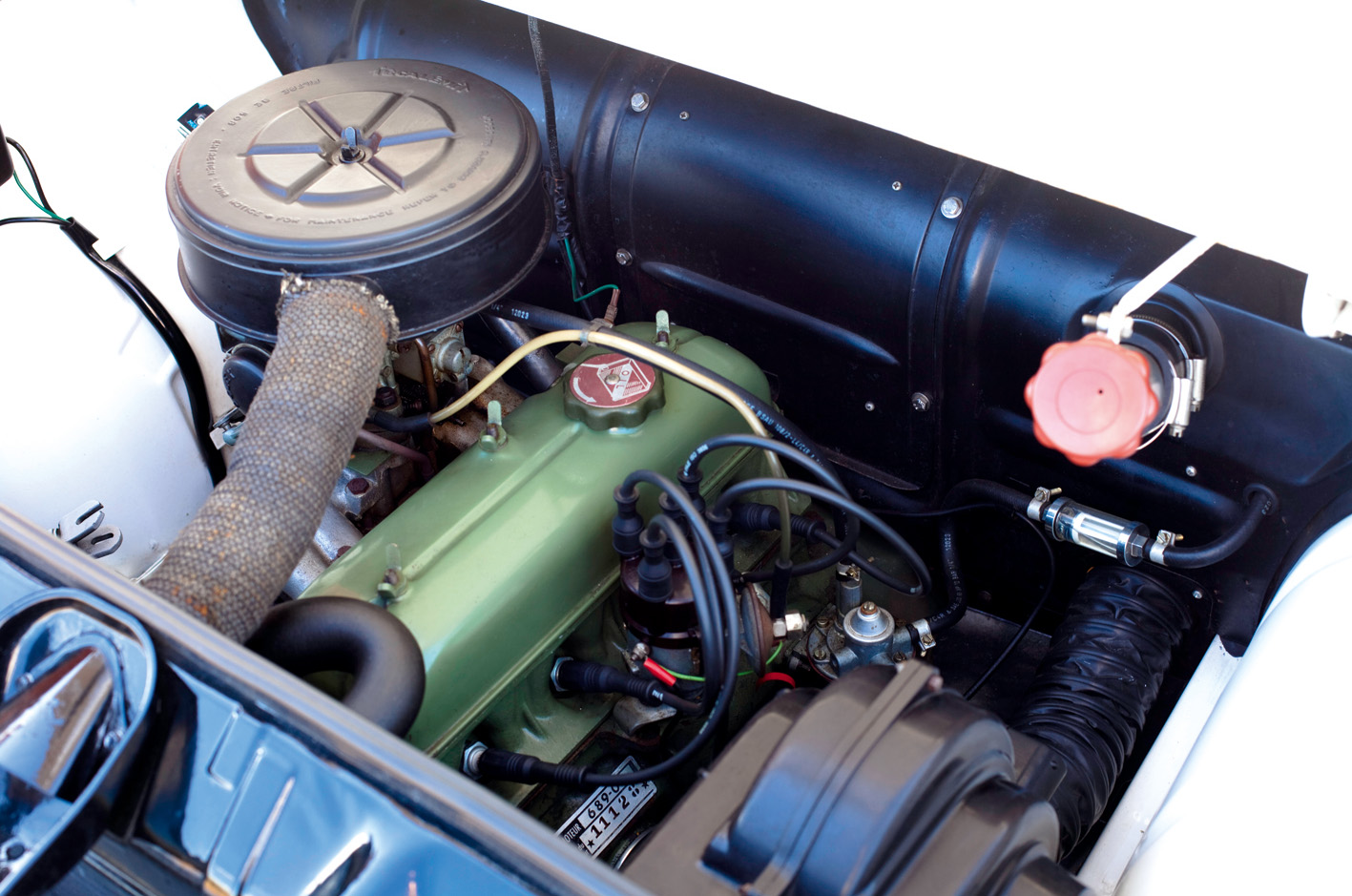 Classic & Sports Car – Sunbeam Alpine vs Renault Floride: the battle for your buck 