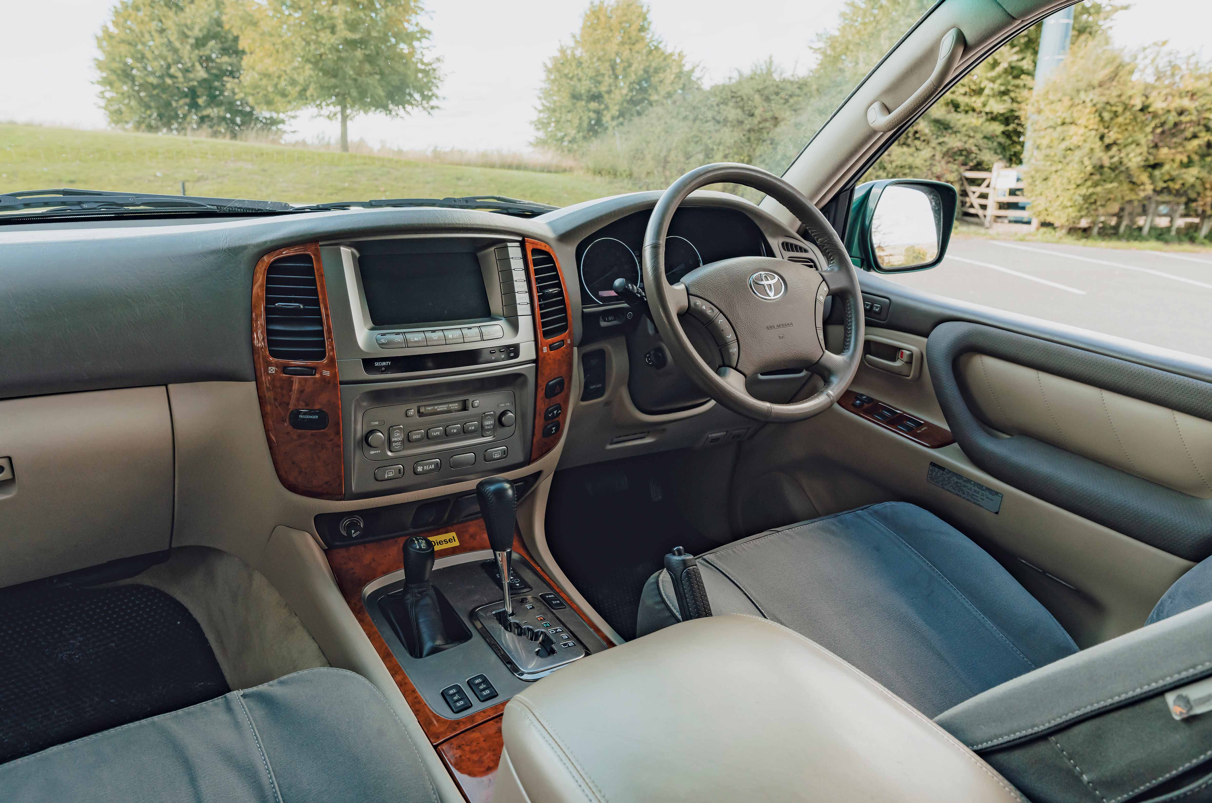 Classic & Sports Car – Toyota Land Cruisers: move over, Land-Rover