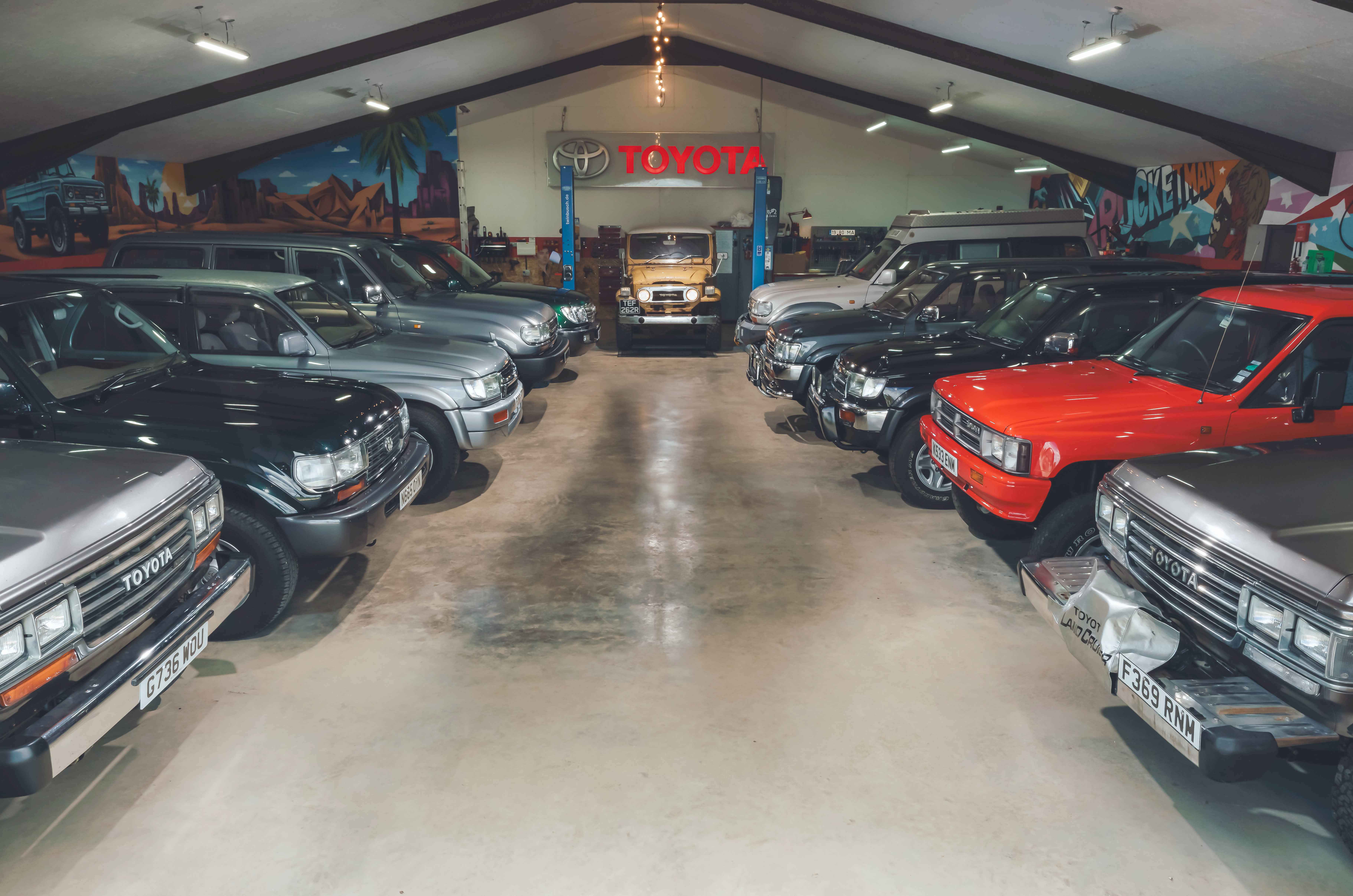 Classic & Sports Car – Toyota Land Cruisers: move over, Land-Rover