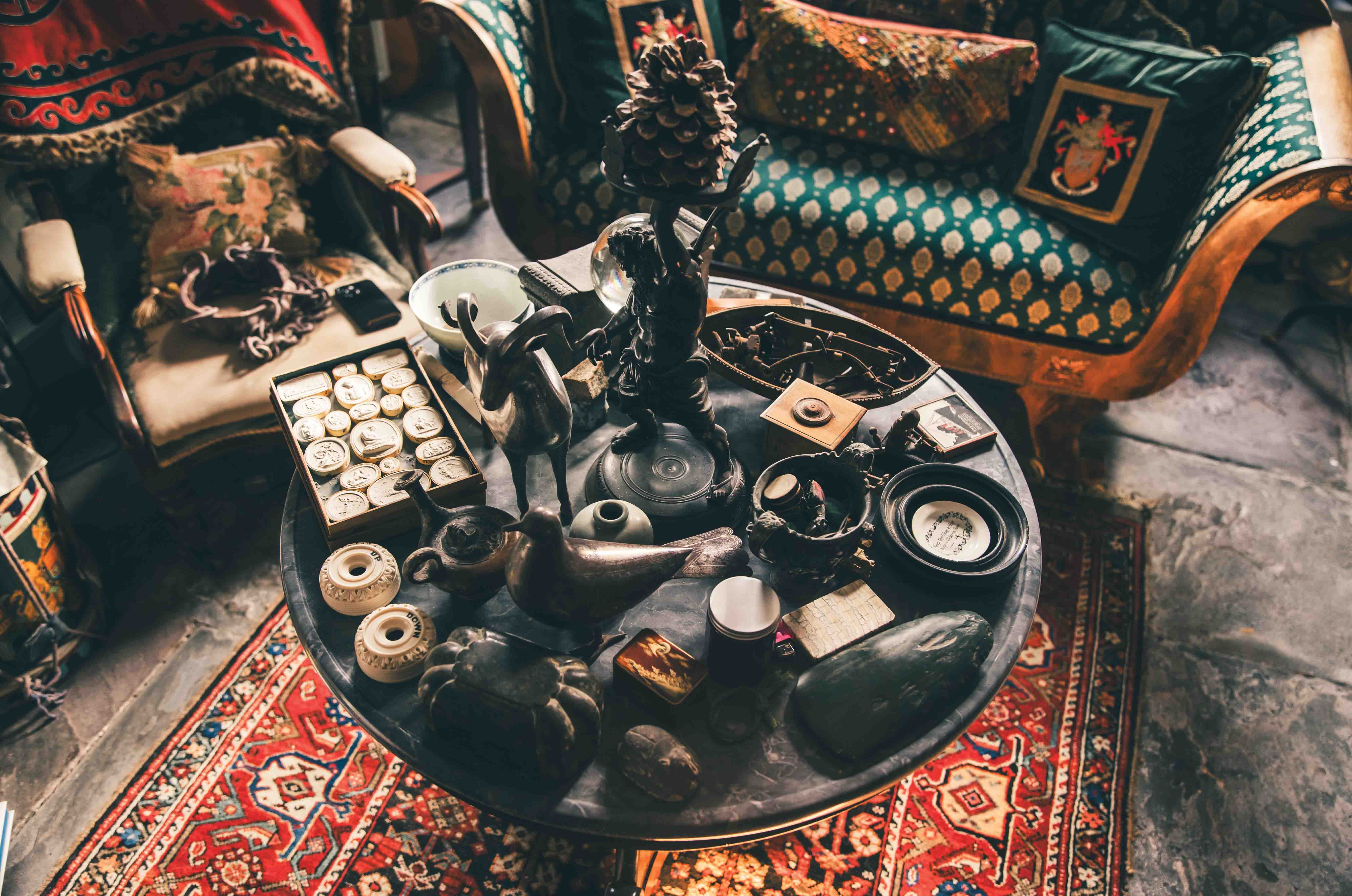 Classic & Sports Car – Also in my garage: Japanese artefacts