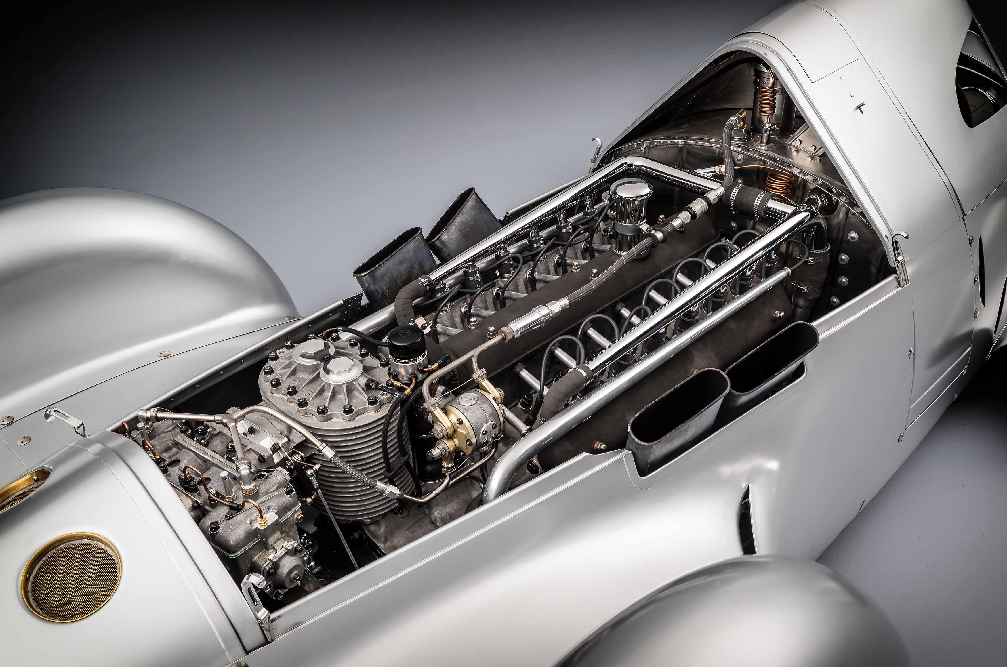 Classic & Sports Car – Audi’s V16-powered record-breaker is back
