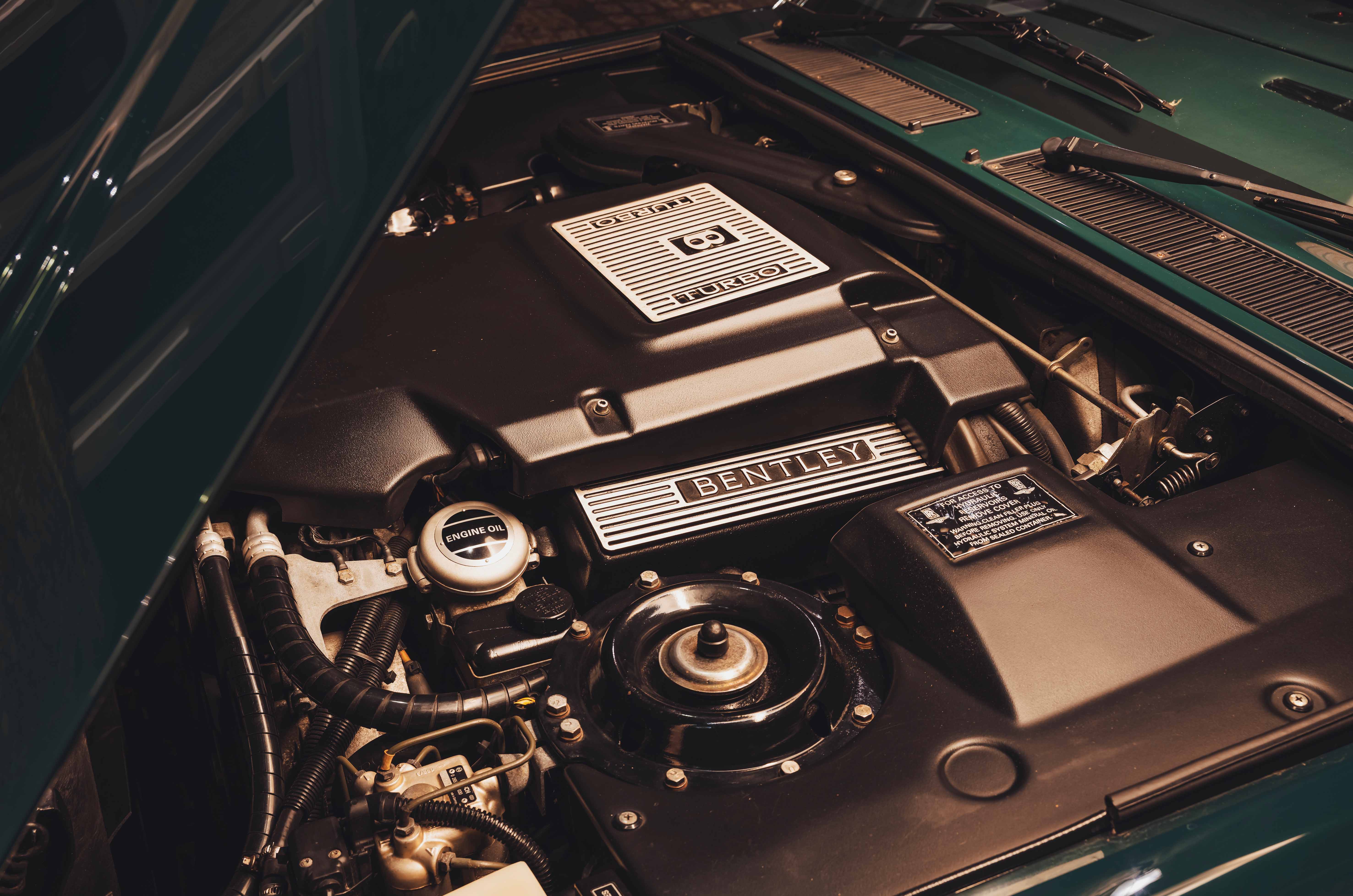 Classic & Sports Car – Bentley Turbo Rs: brawn with a silver spoon