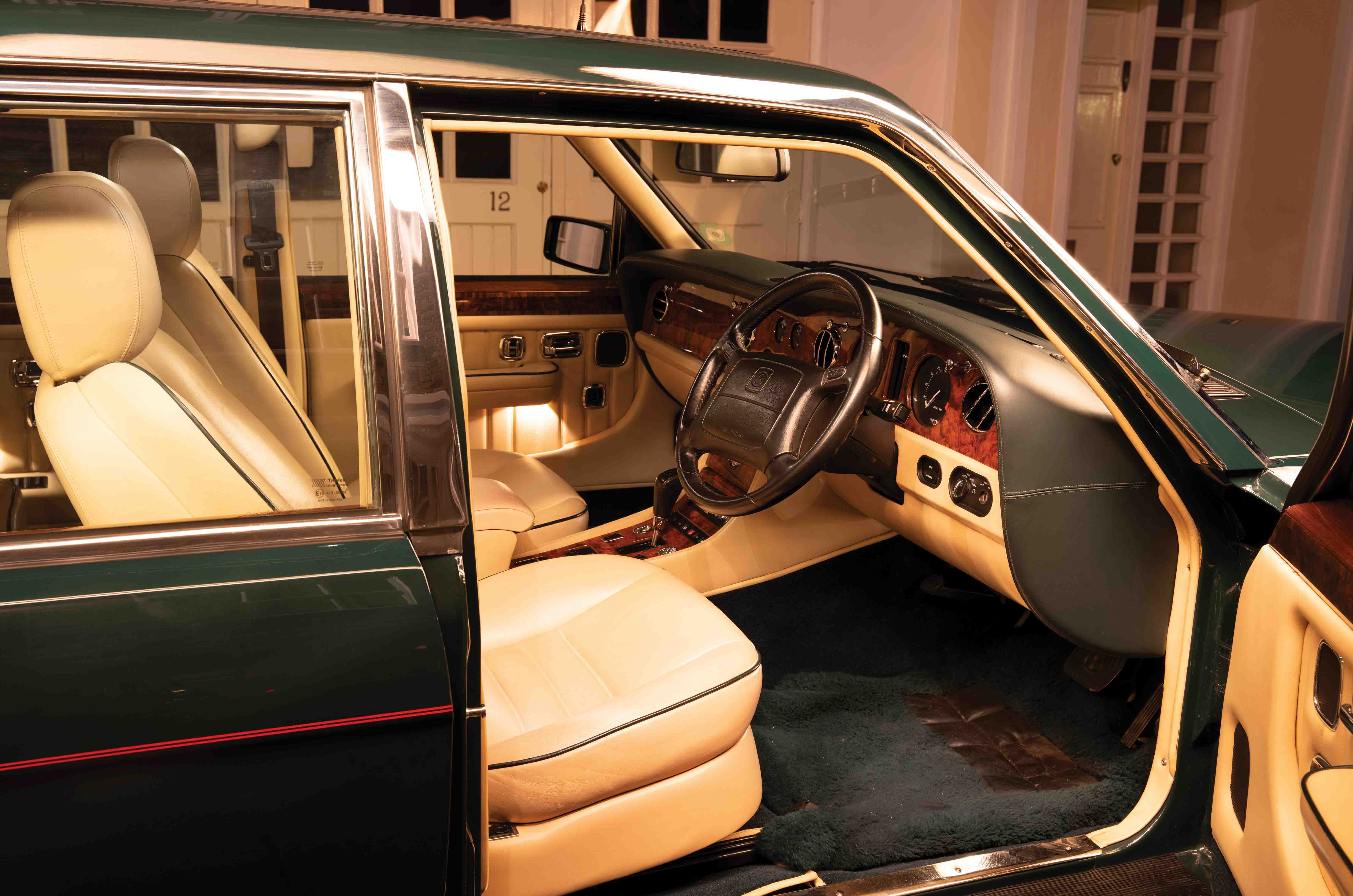 Classic & Sports Car – Bentley Turbo Rs: brawn with a silver spoon