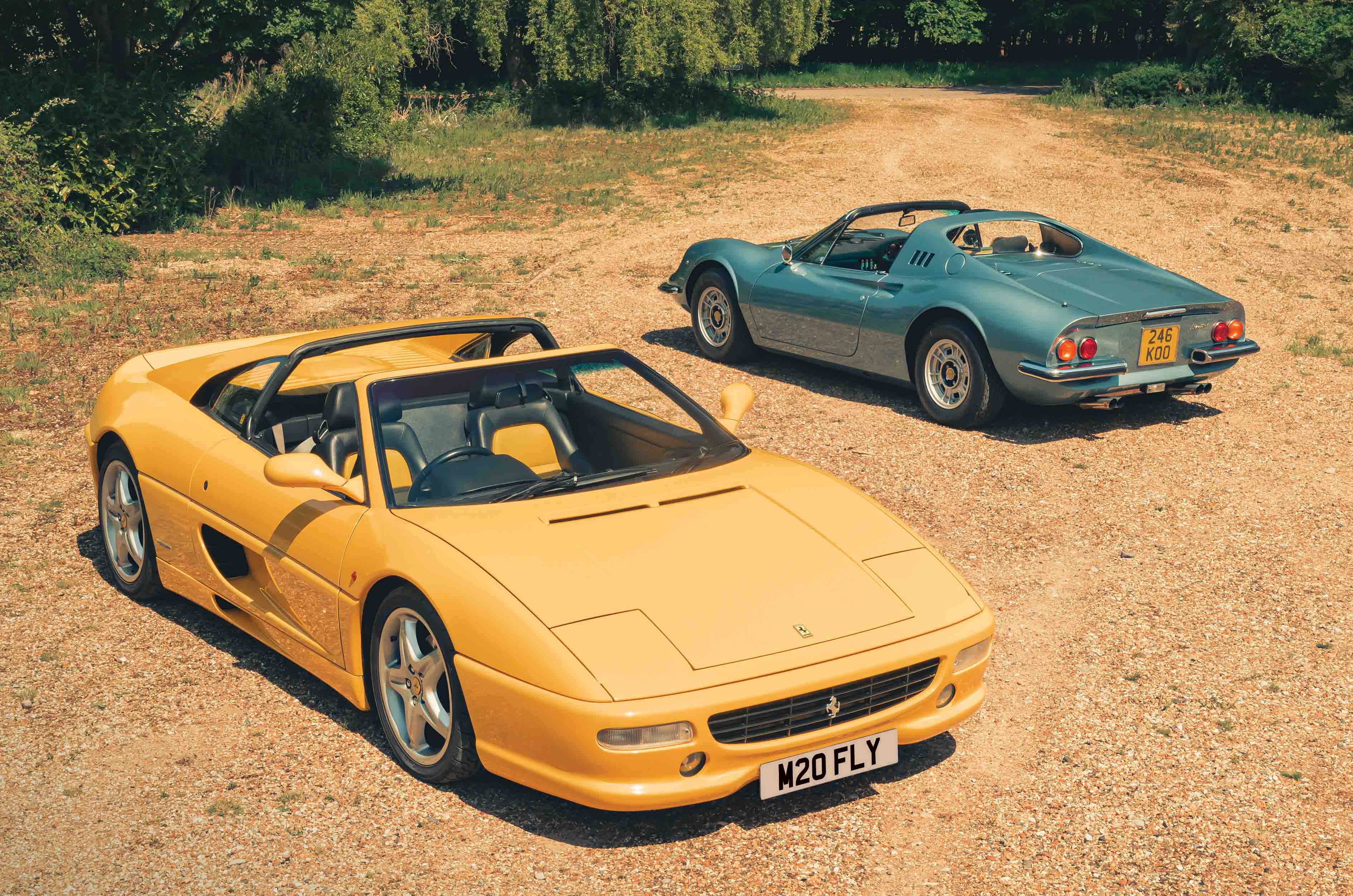 Classic & Sports Car – Dino 246GTS vs Ferrari F355GTS: benchmark babies