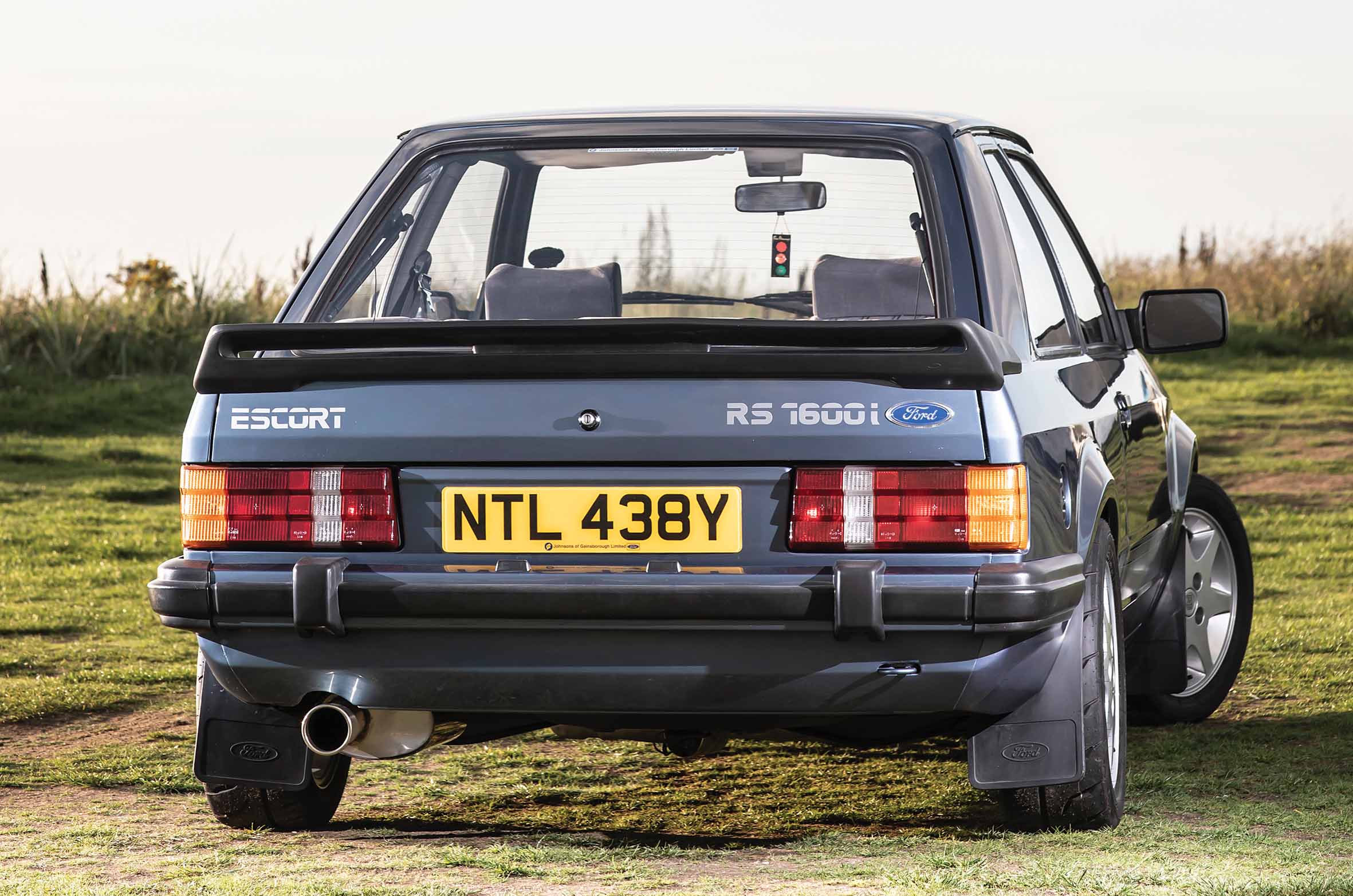 Classic & Sports Car – Your classic: Ford Escort RS 1600i