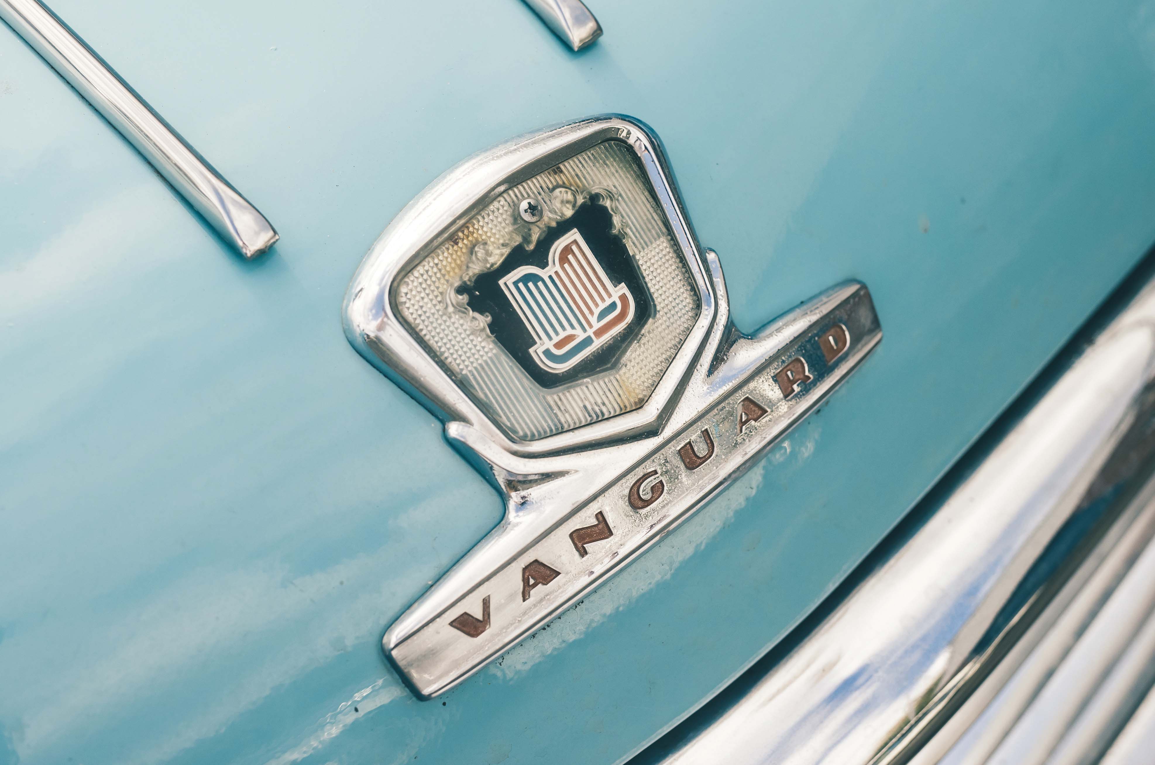 Classic & Sports Car – Ford vs Vauxhall vs Austin vs Standard: Brits with transatlantic flavour