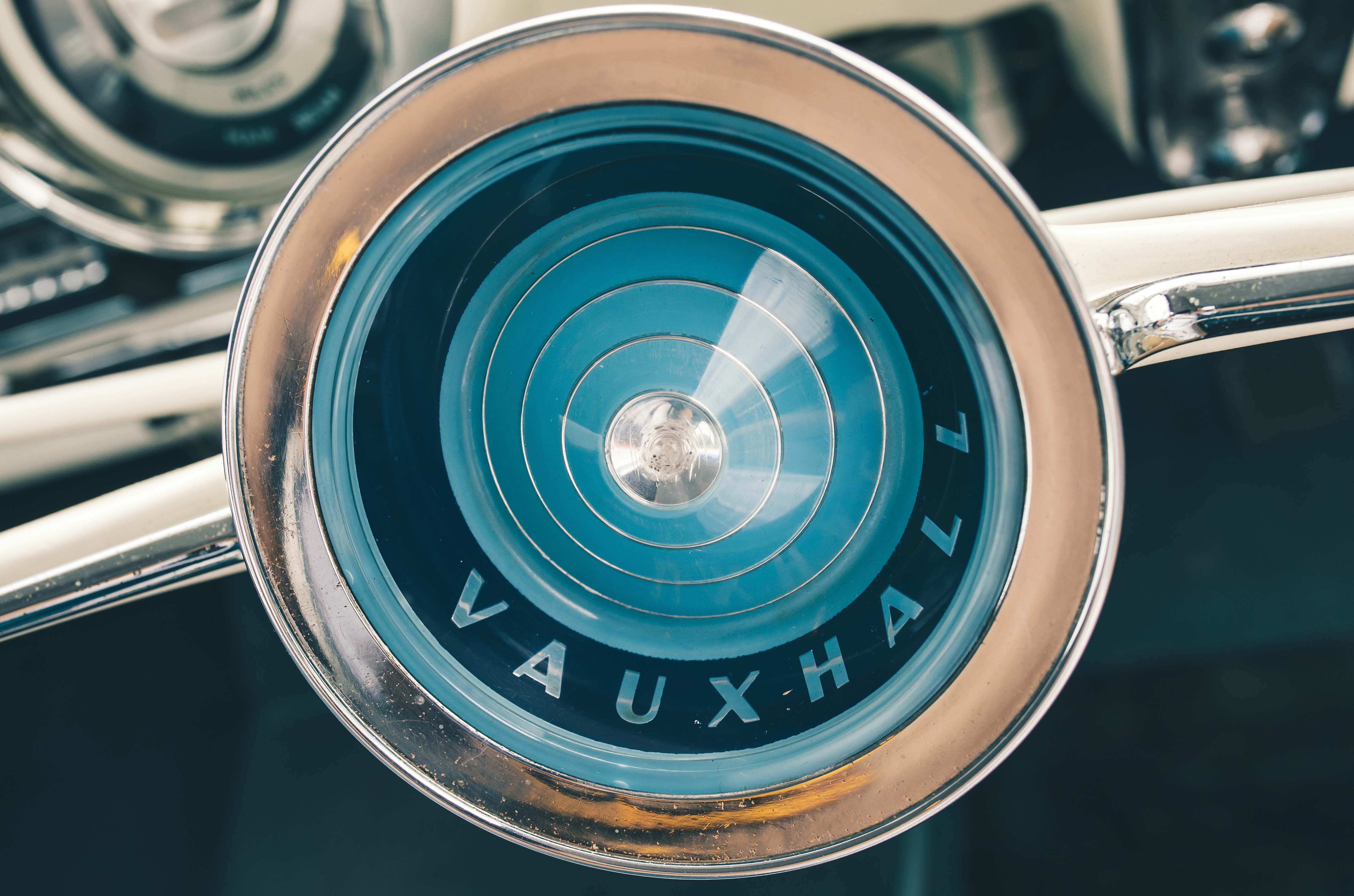 Classic & Sports Car – Ford vs Vauxhall vs Austin vs Standard: Brits with transatlantic flavour