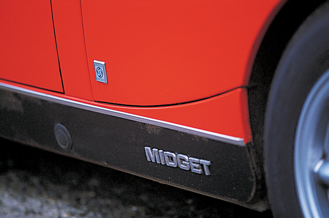 Classic & Sports Car – MG Midget MkI, MkIII and 1500: small change
