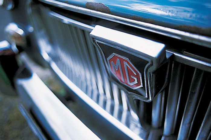 Classic & Sports Car – MG Midget MkI, MkIII and 1500: small change