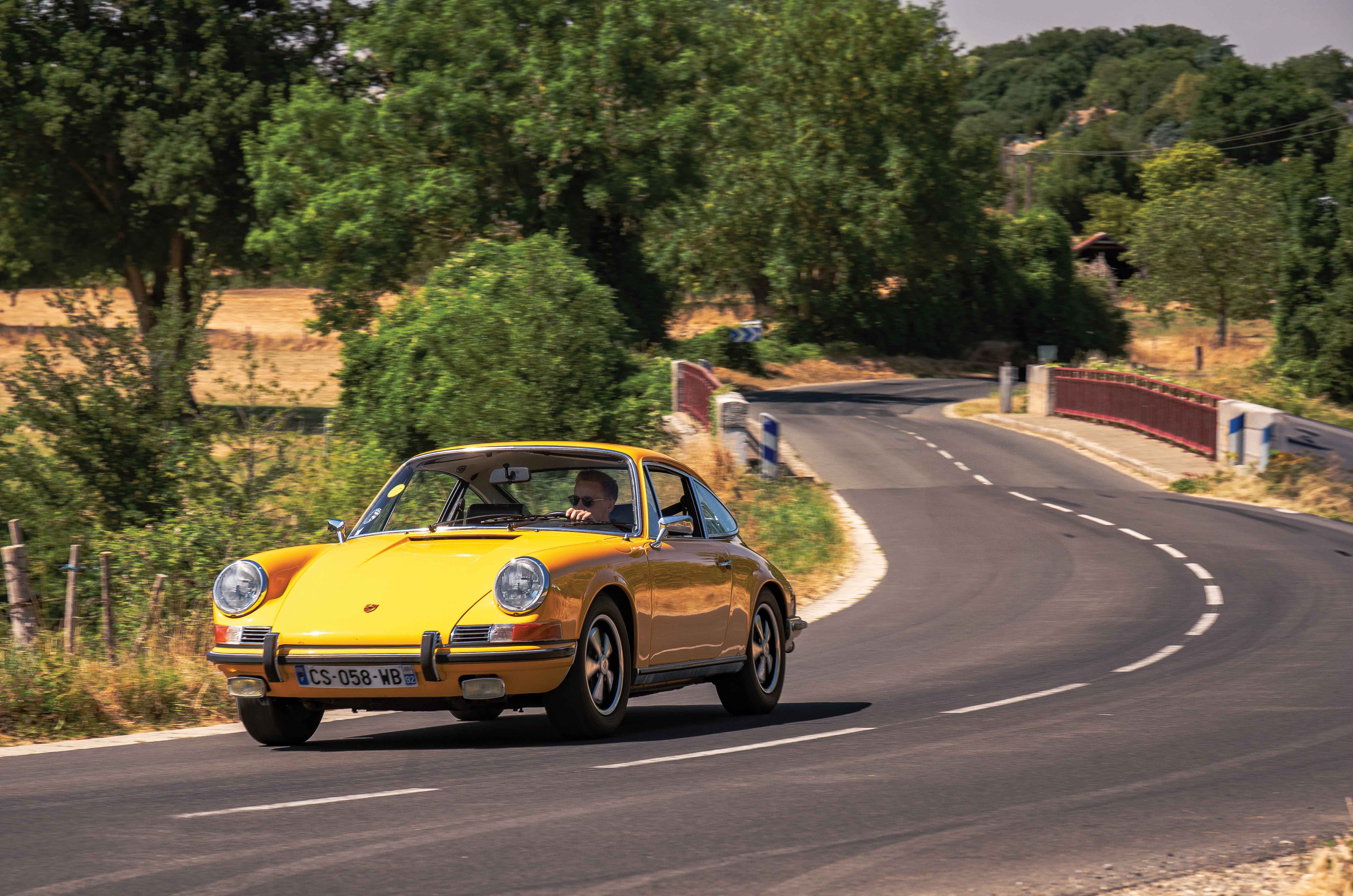 Classic & Sports Car – Porsche 911 at Le Mans: in Steve McQueen’s wheeltracks