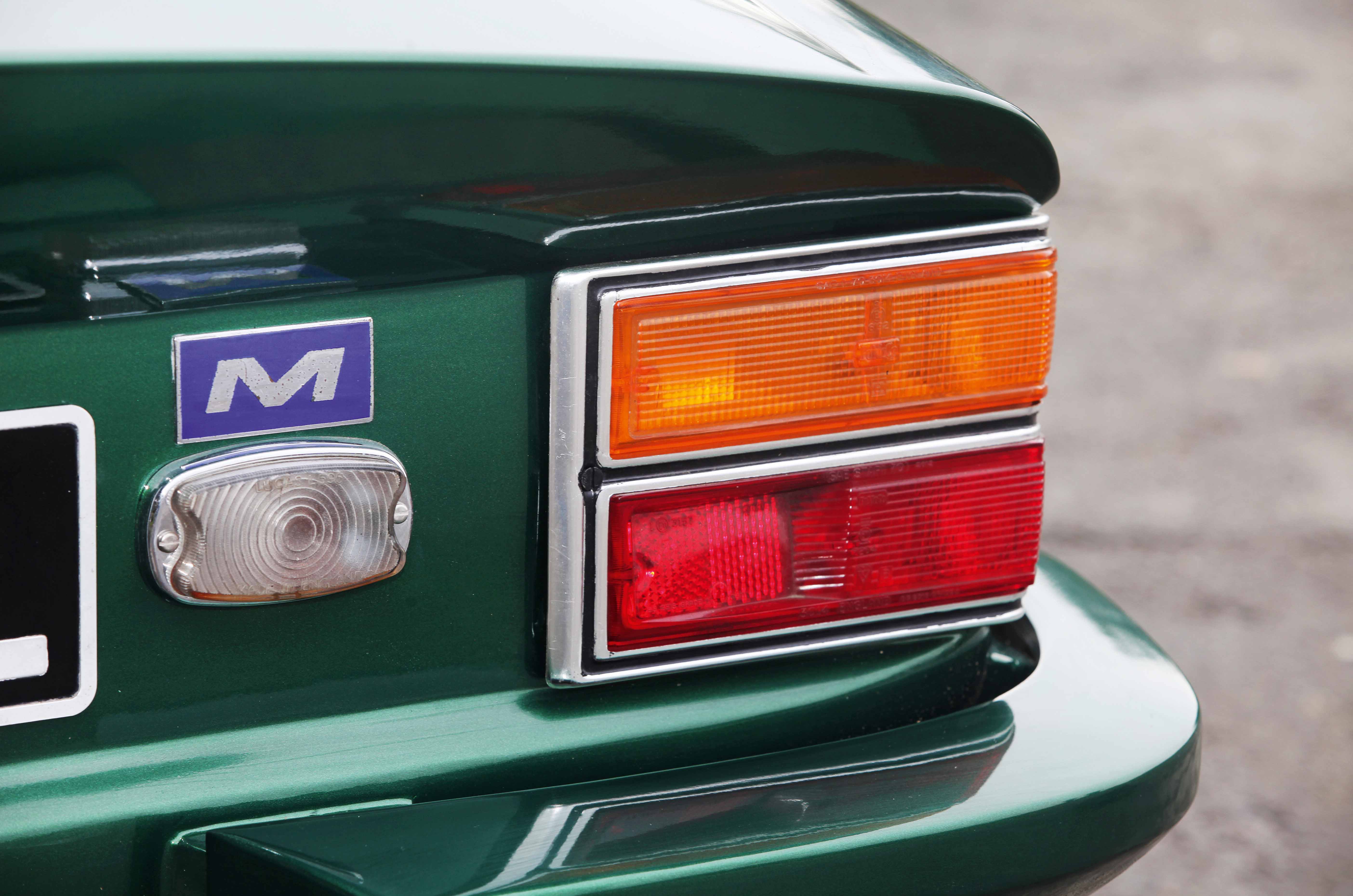 Classic & Sports Car – Triumph TR6 vs TVR 2500M: heart transplant