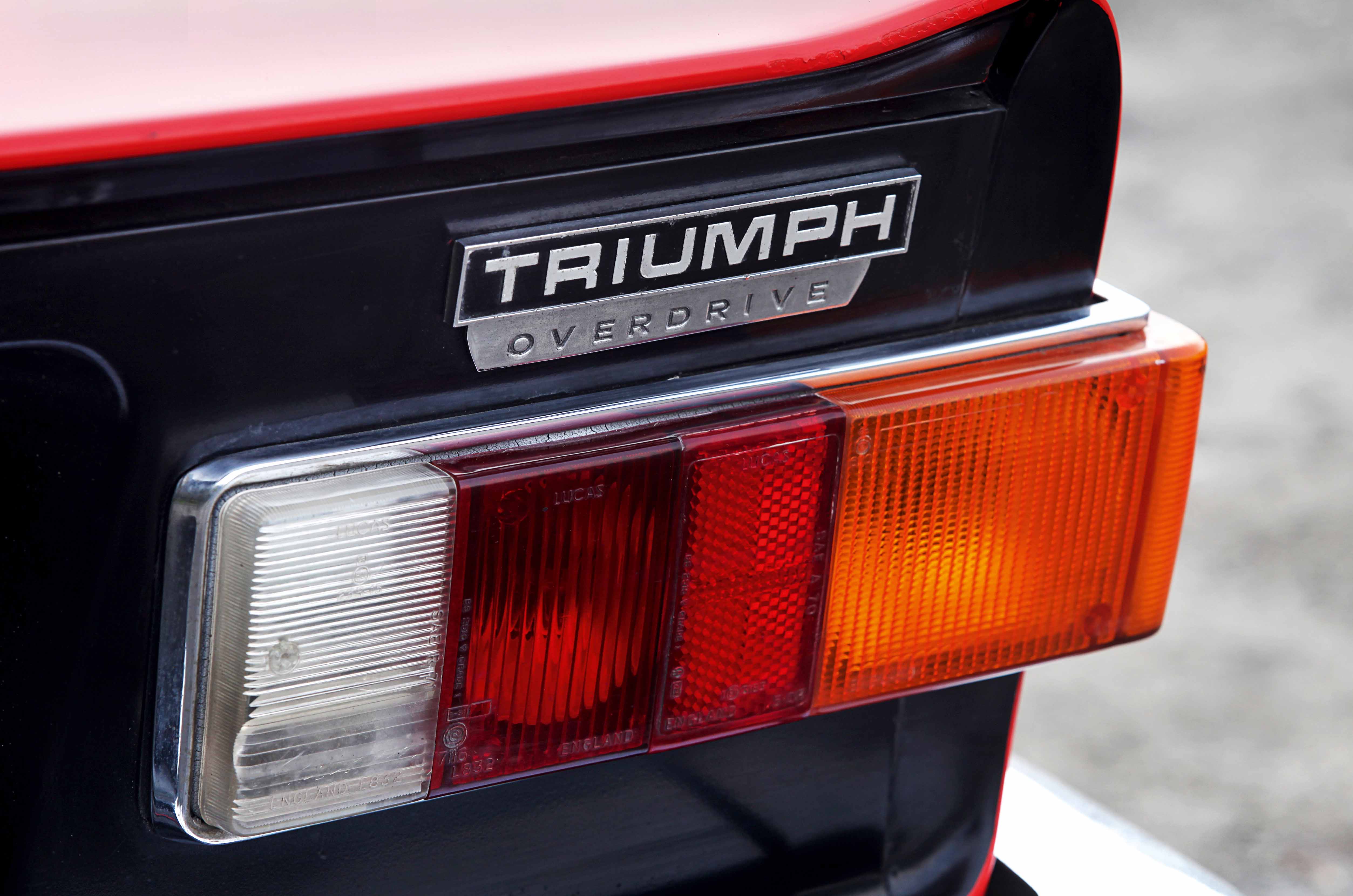 Classic & Sports Car – Triumph TR6 vs TVR 2500M: heart transplant