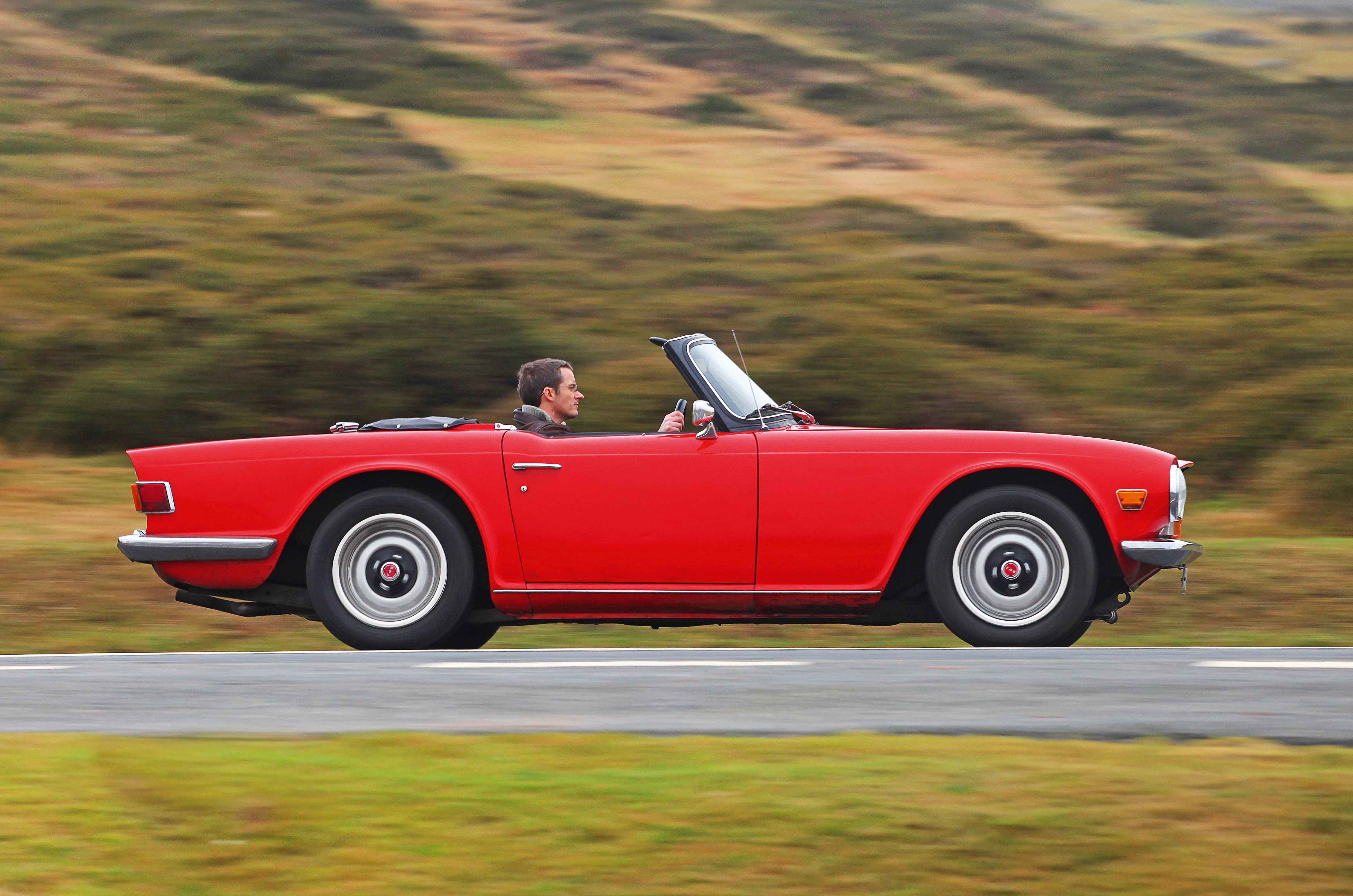 Classic & Sports Car – Triumph TR6 vs TVR 2500M: heart transplant