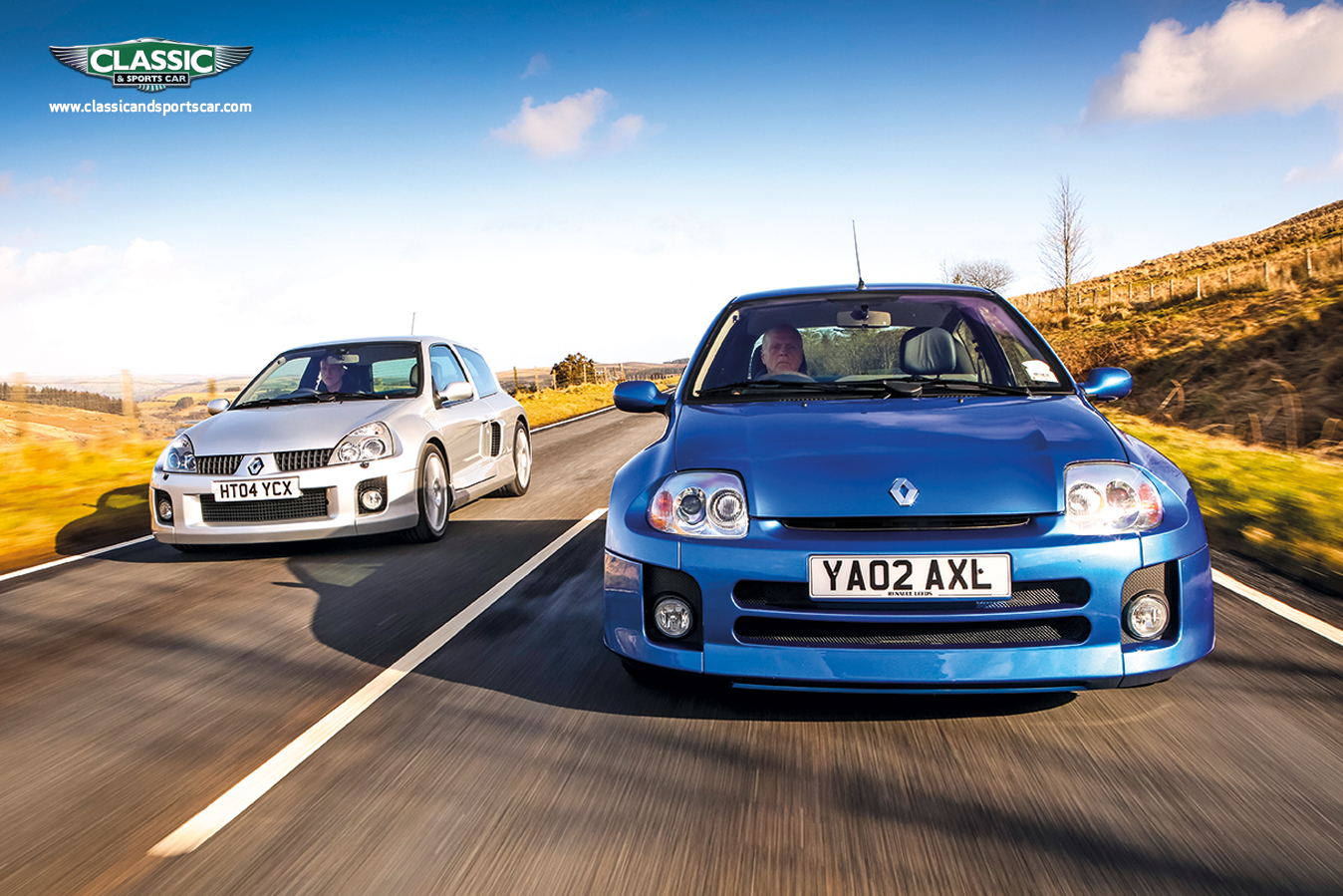 Renault_Clio_V6_wallpaper_Classic_and_sports_car_July_2018.jpg