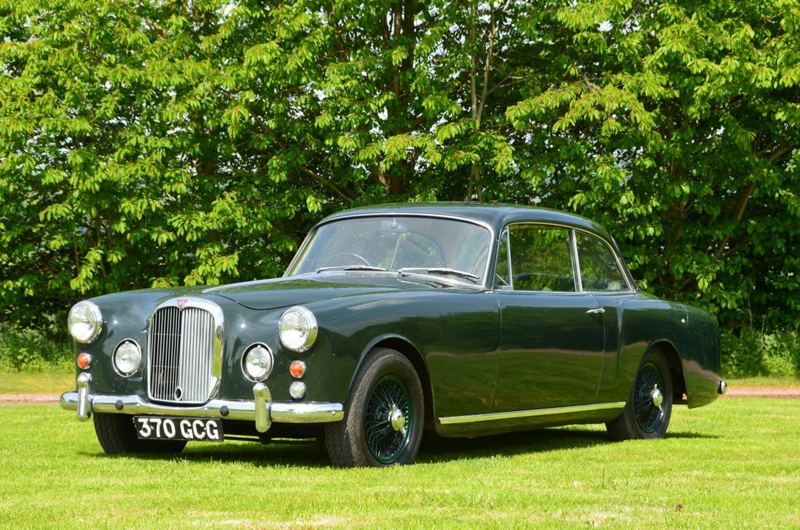 brightwells_Bicester_auction_alvis_TD21_seies_ii.png