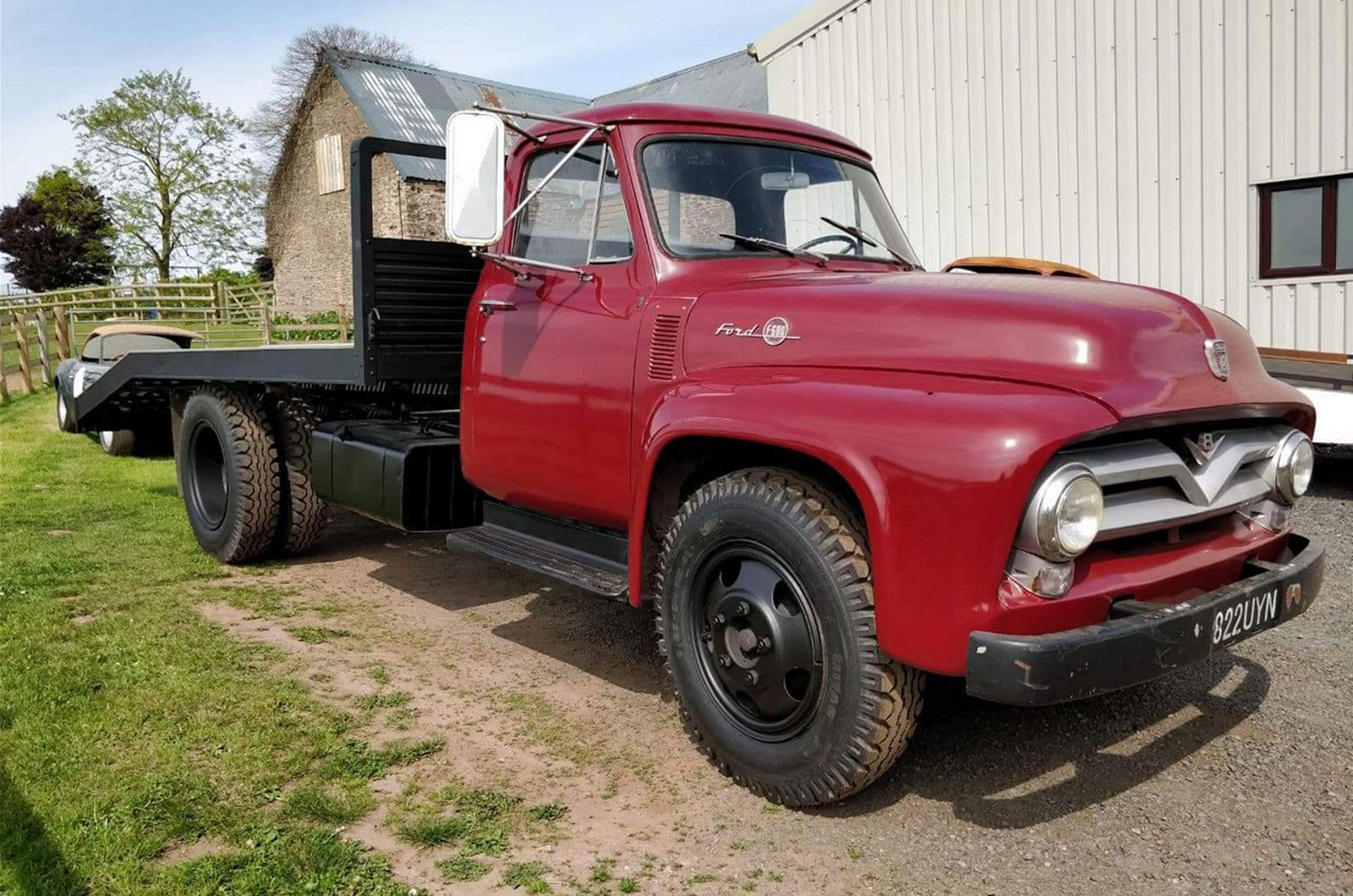 brightwells_Bicester_auction_ford_f600_transporter.png