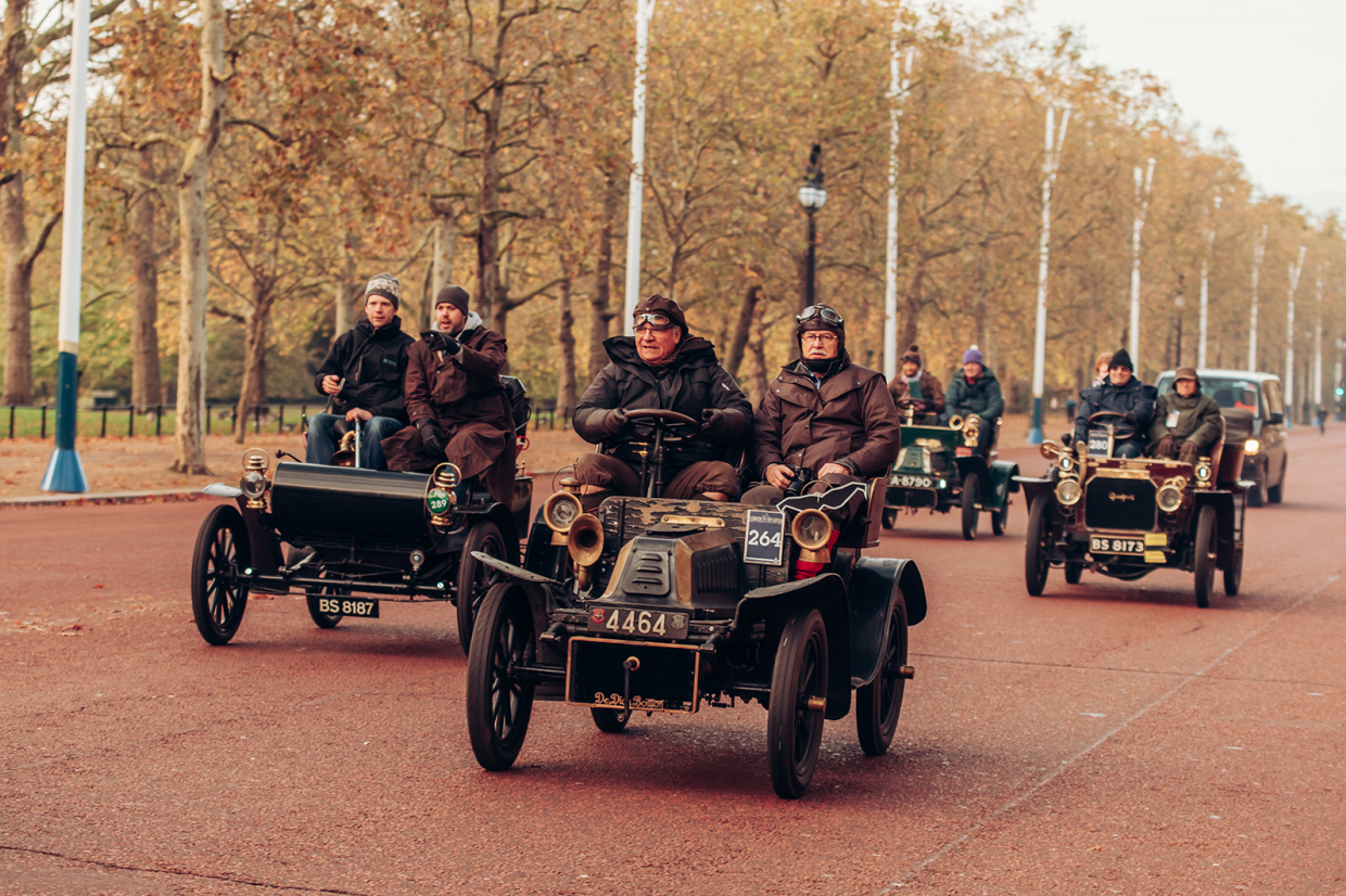 Classic & Sports Car – London to Brighton Veteran Car Run
