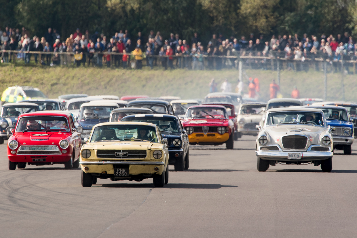Classic & Sports Car – Classic and Retro Race Weekend