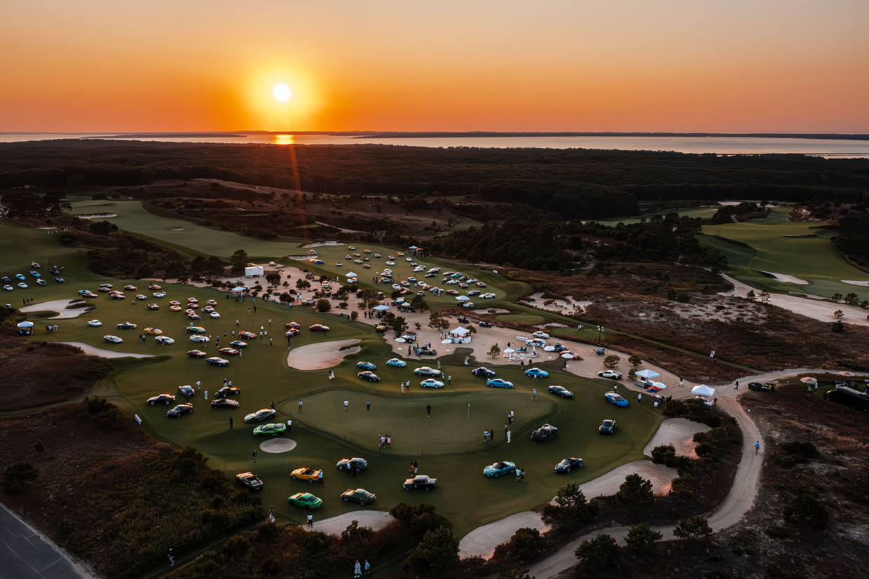 Classic & Sports Car – The Bridge